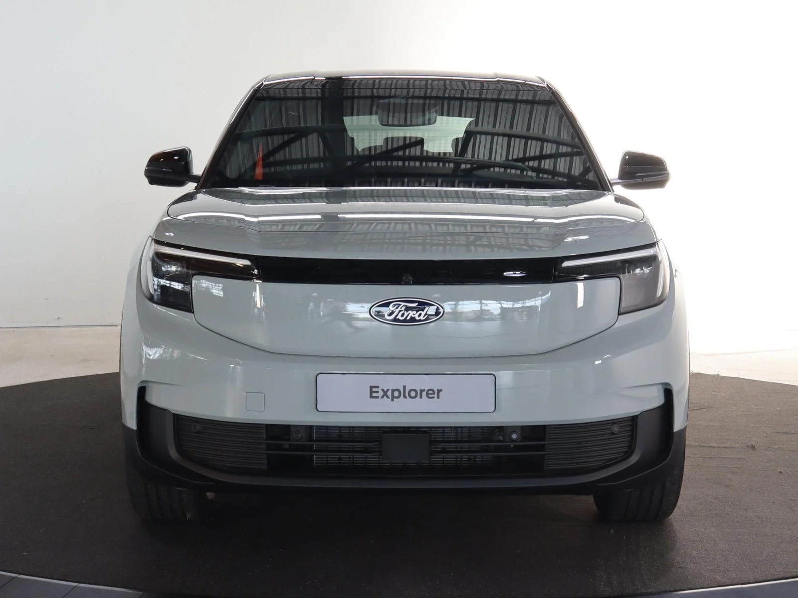 Ford-Explorer