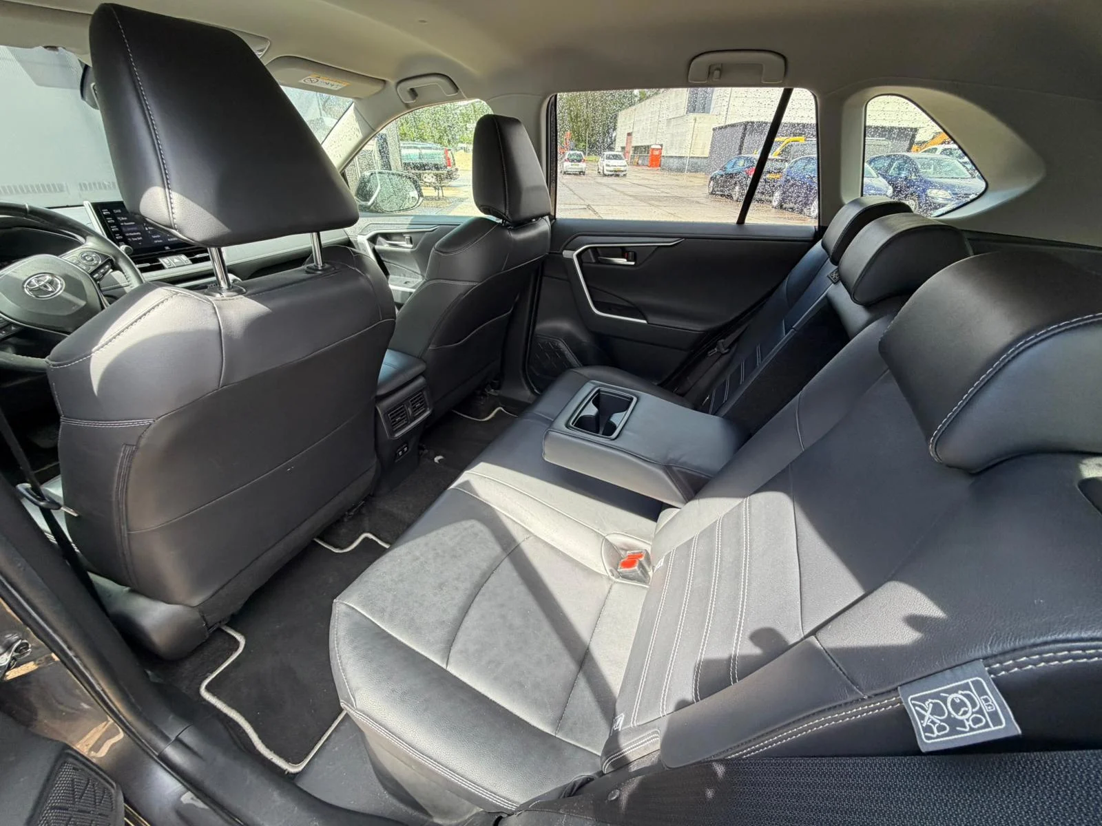 Toyota-RAV4