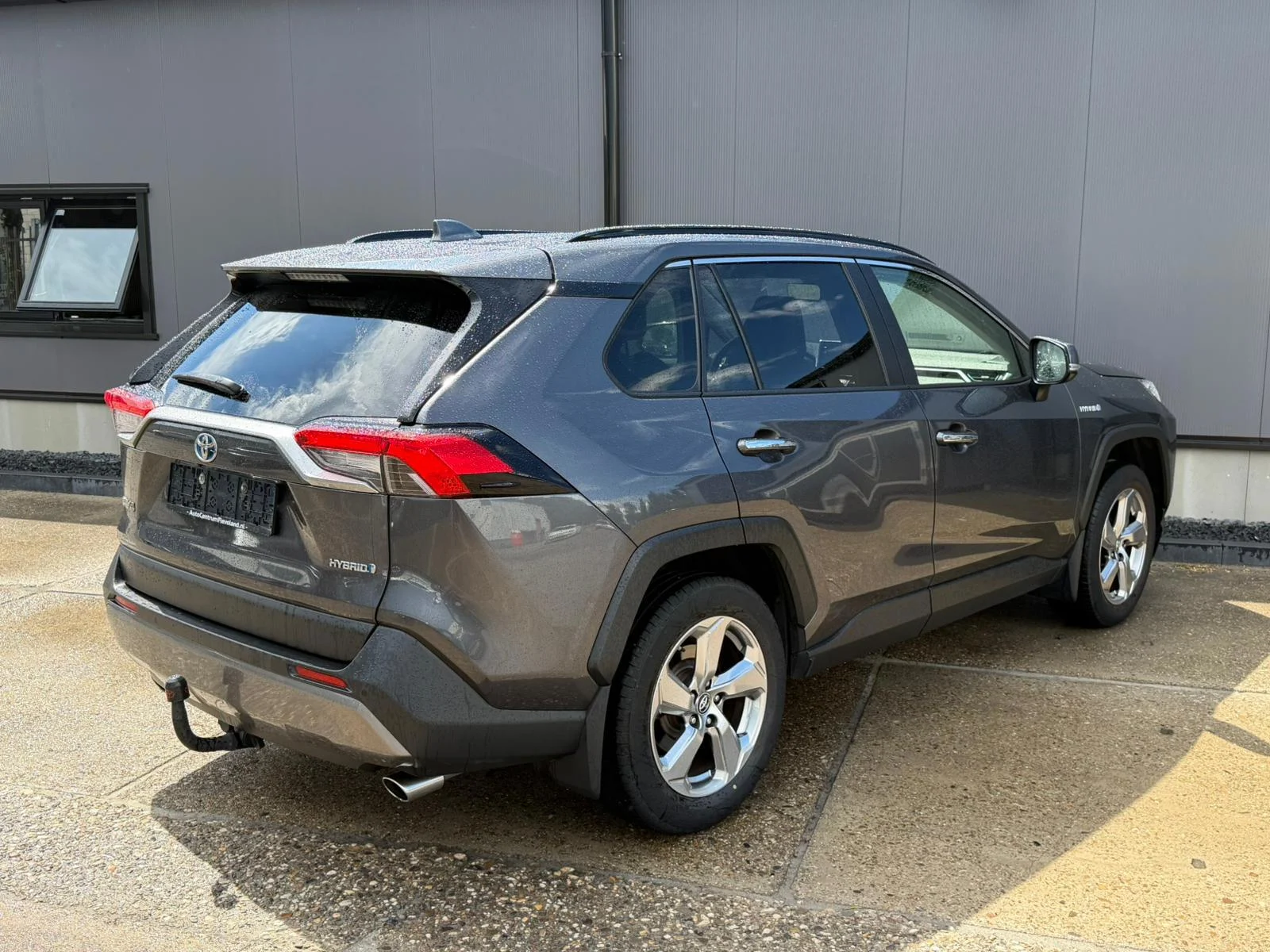 Toyota-RAV4