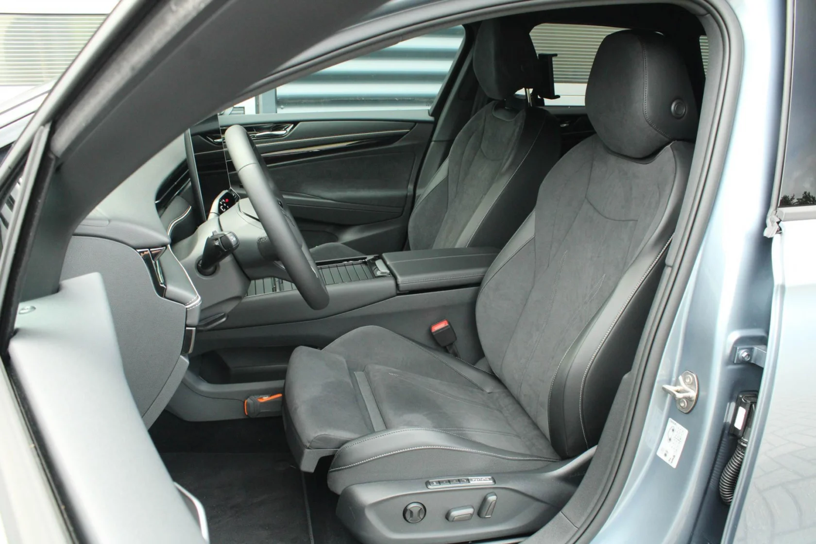 Volkswagen-ID.7