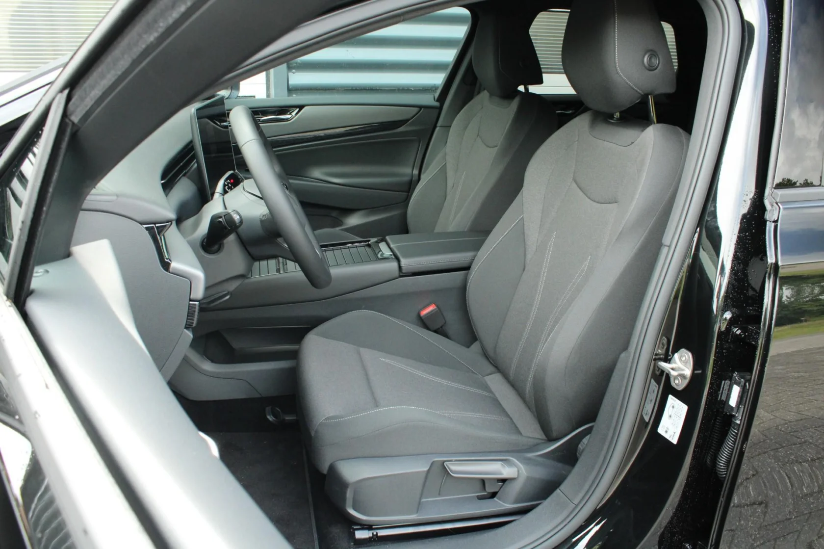 Volkswagen-ID.7