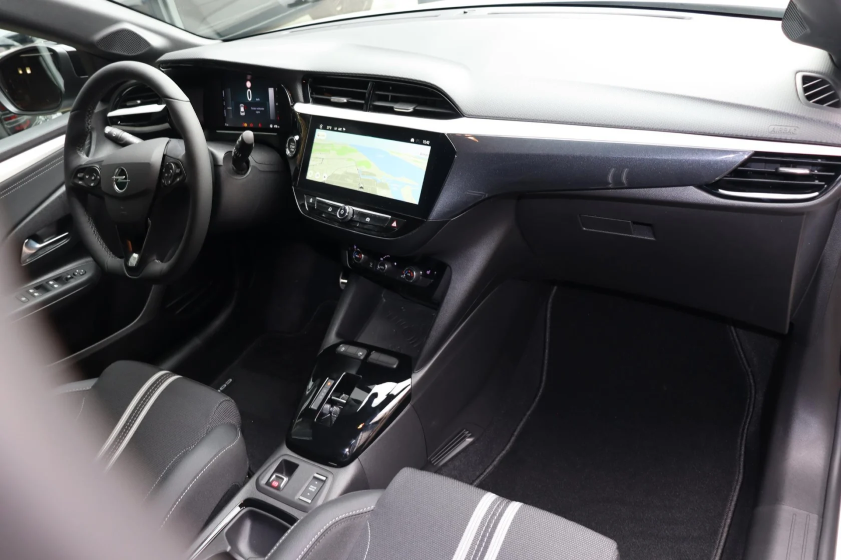 Opel-Corsa