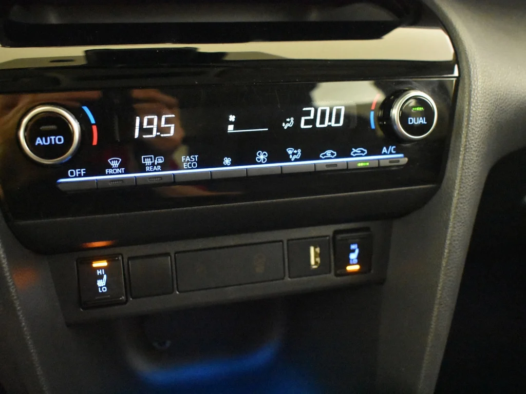Toyota-Yaris Cross