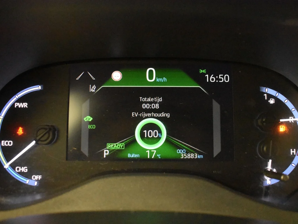 Toyota-Yaris Cross