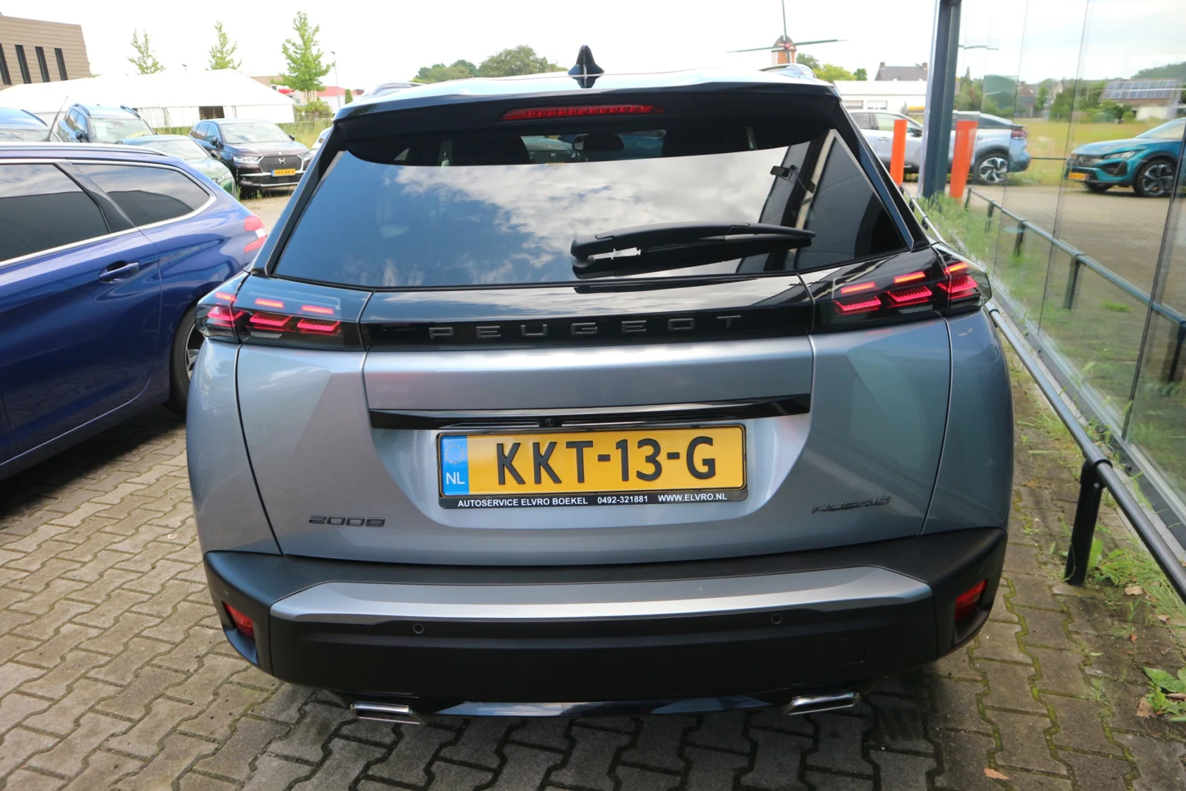 Peugeot-2008