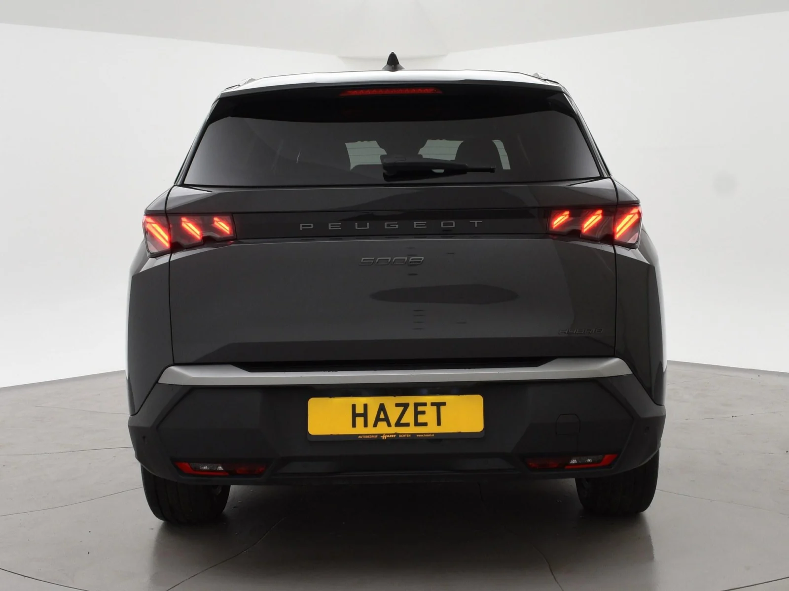 Peugeot-5008