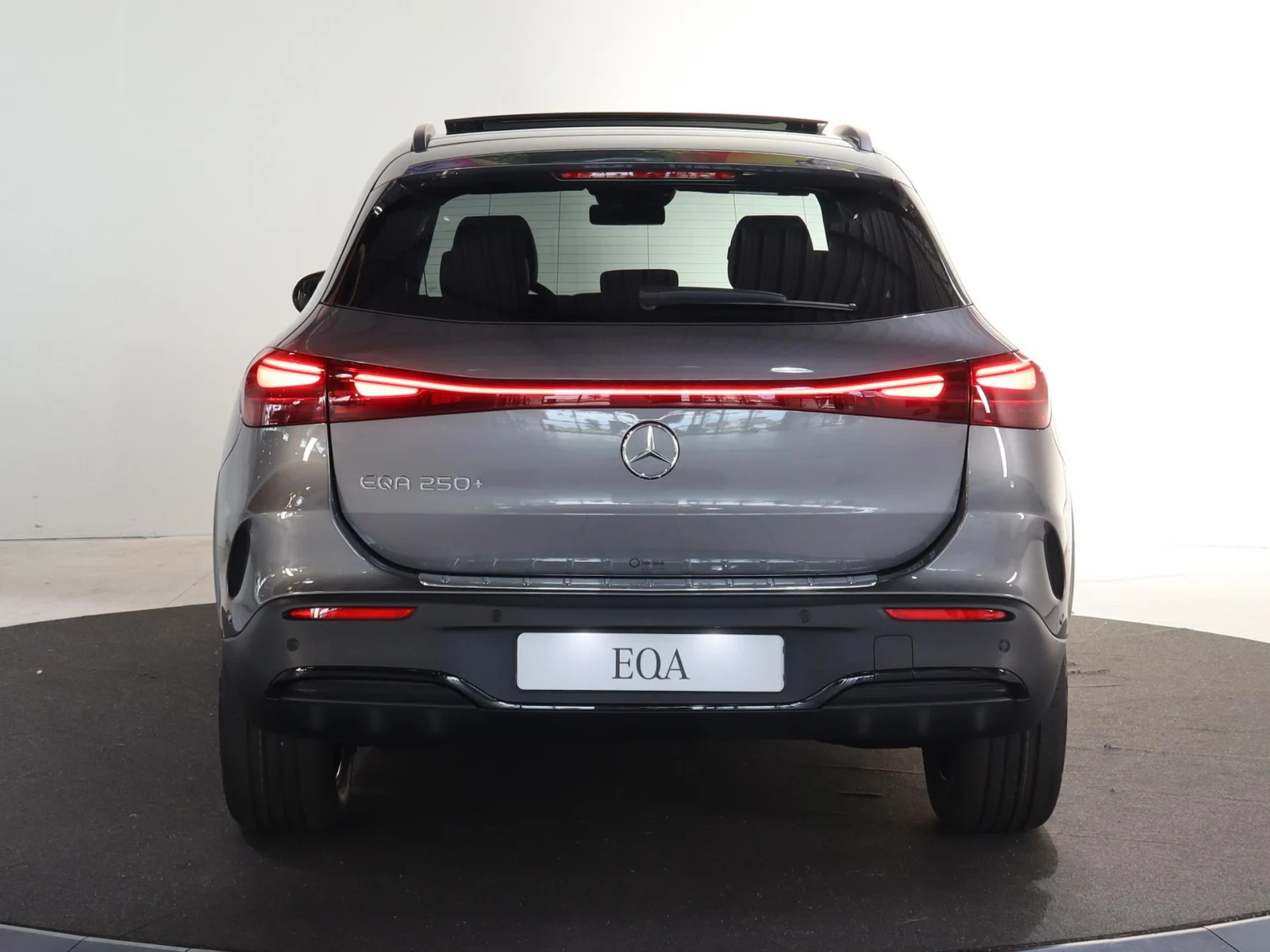 Mercedes-Benz-EQA