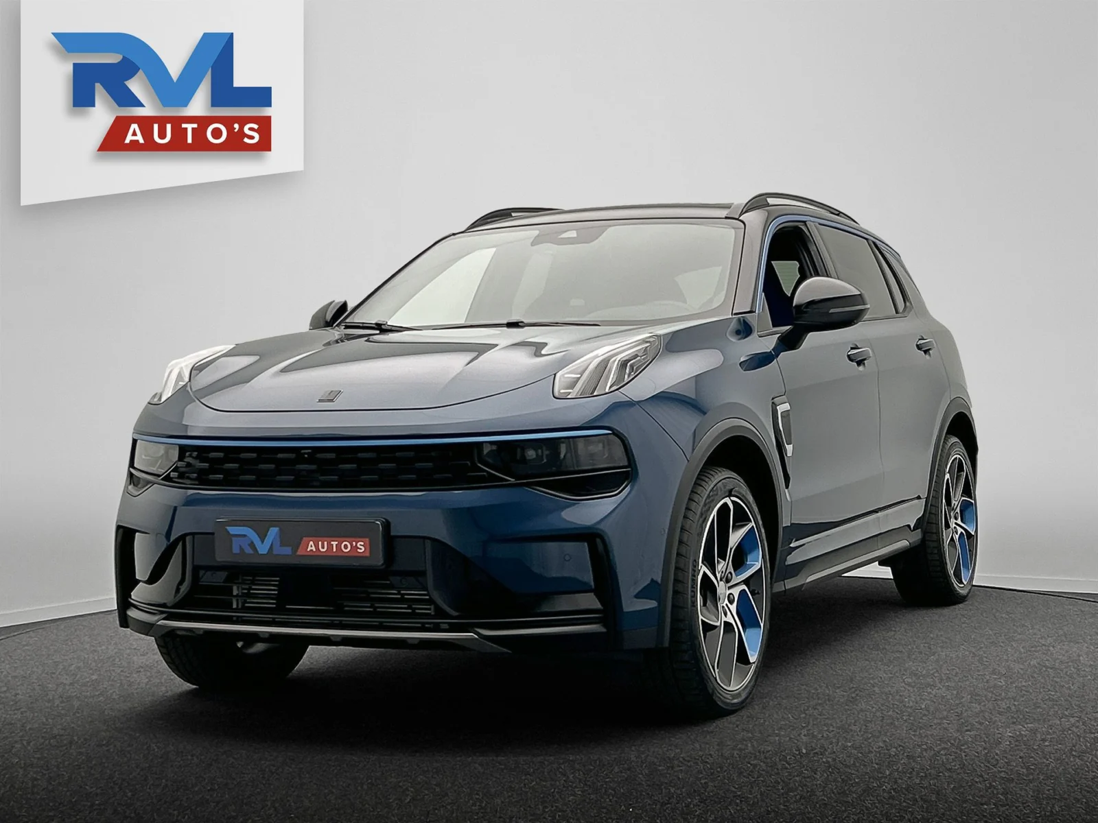 Lynk & Co-01