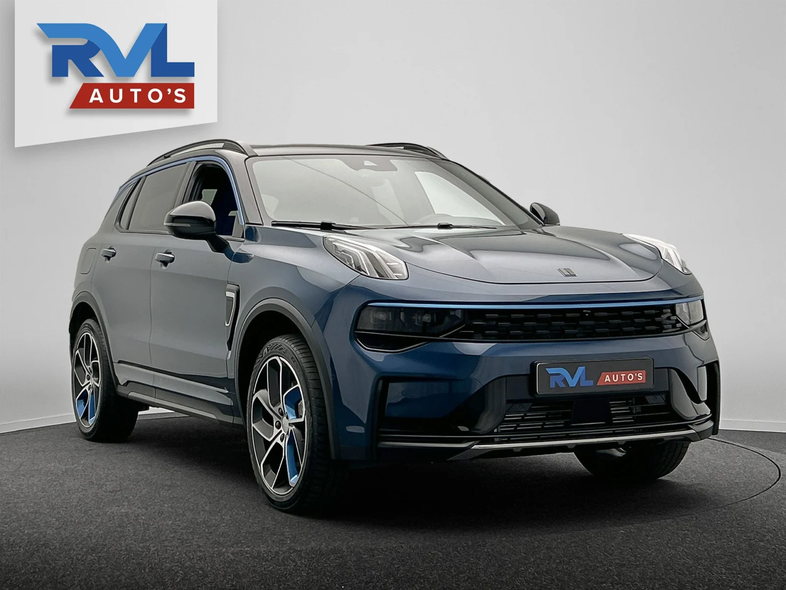 Lynk & Co-01