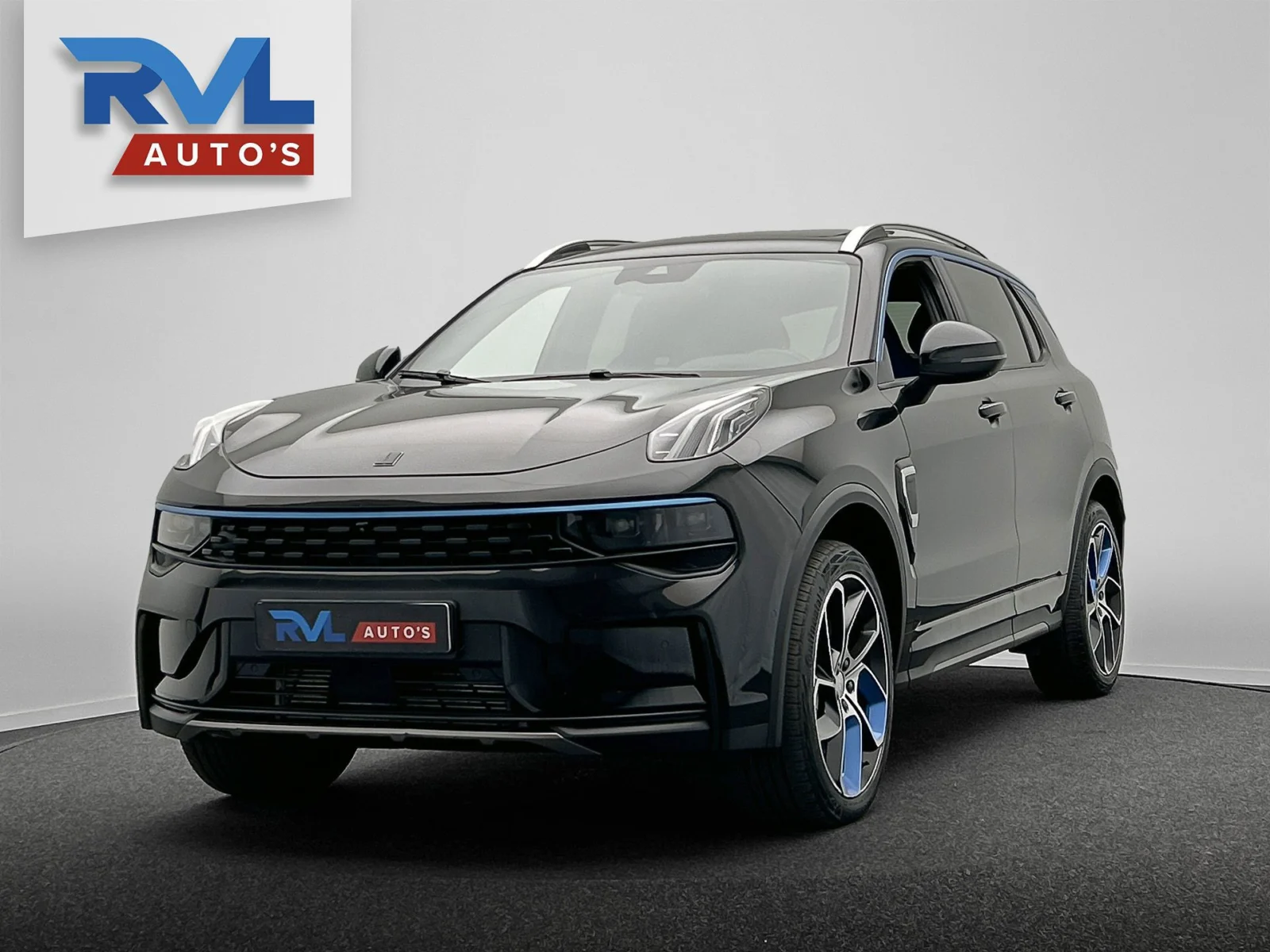 Lynk & Co-01