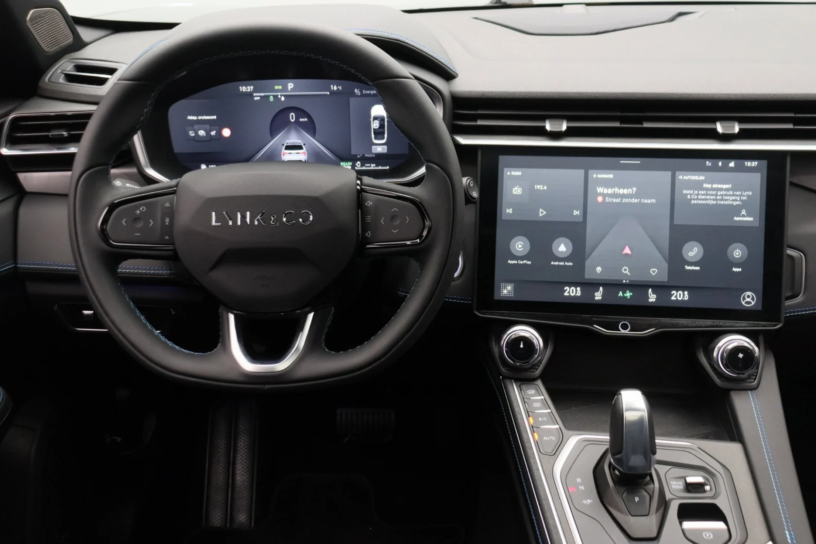 Lynk & Co-01
