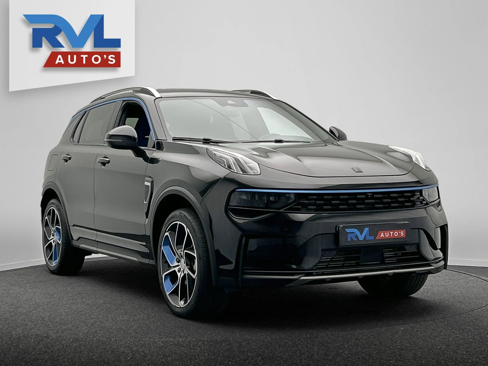 Lynk & Co-01