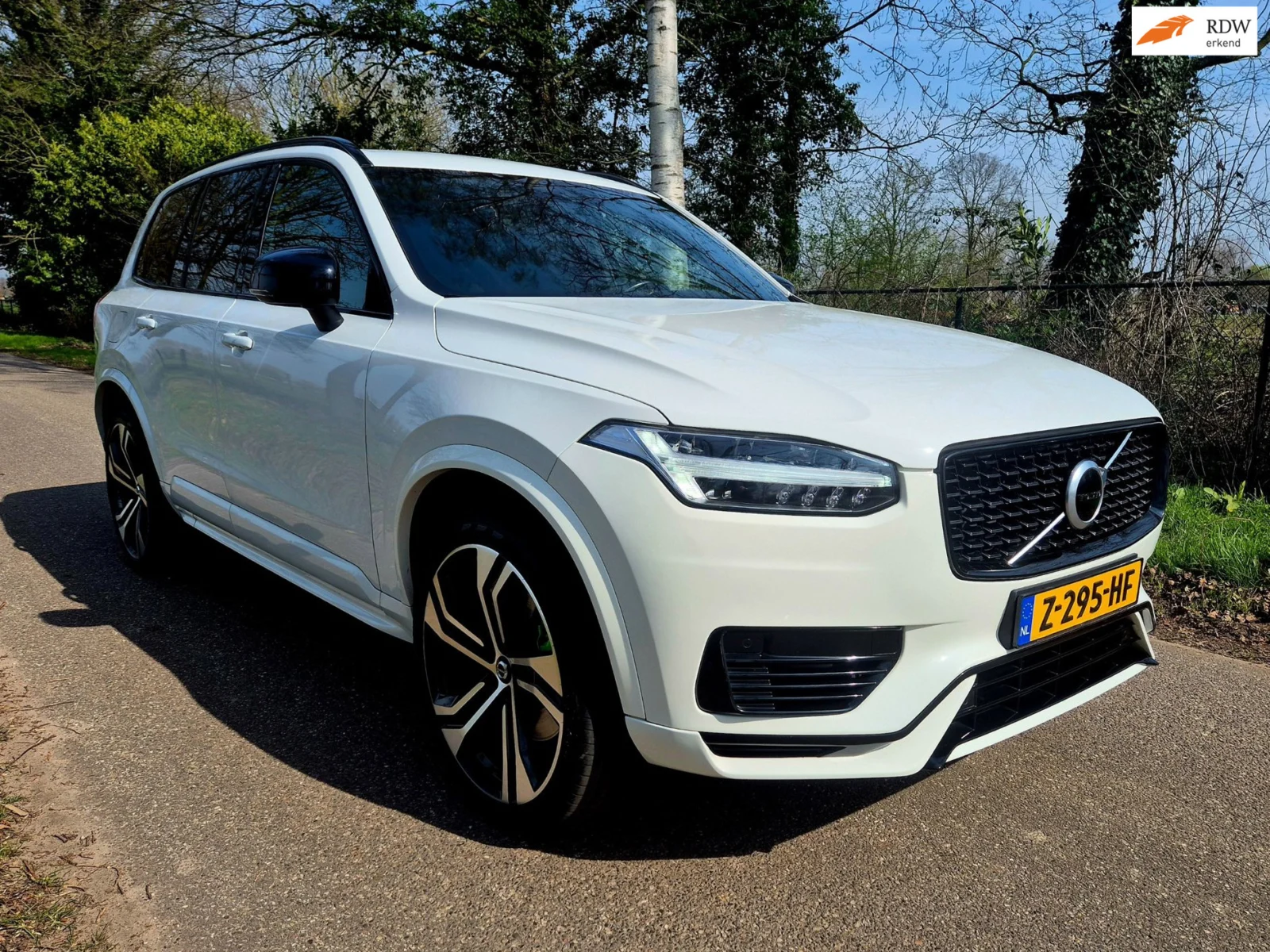 Volvo-XC90
