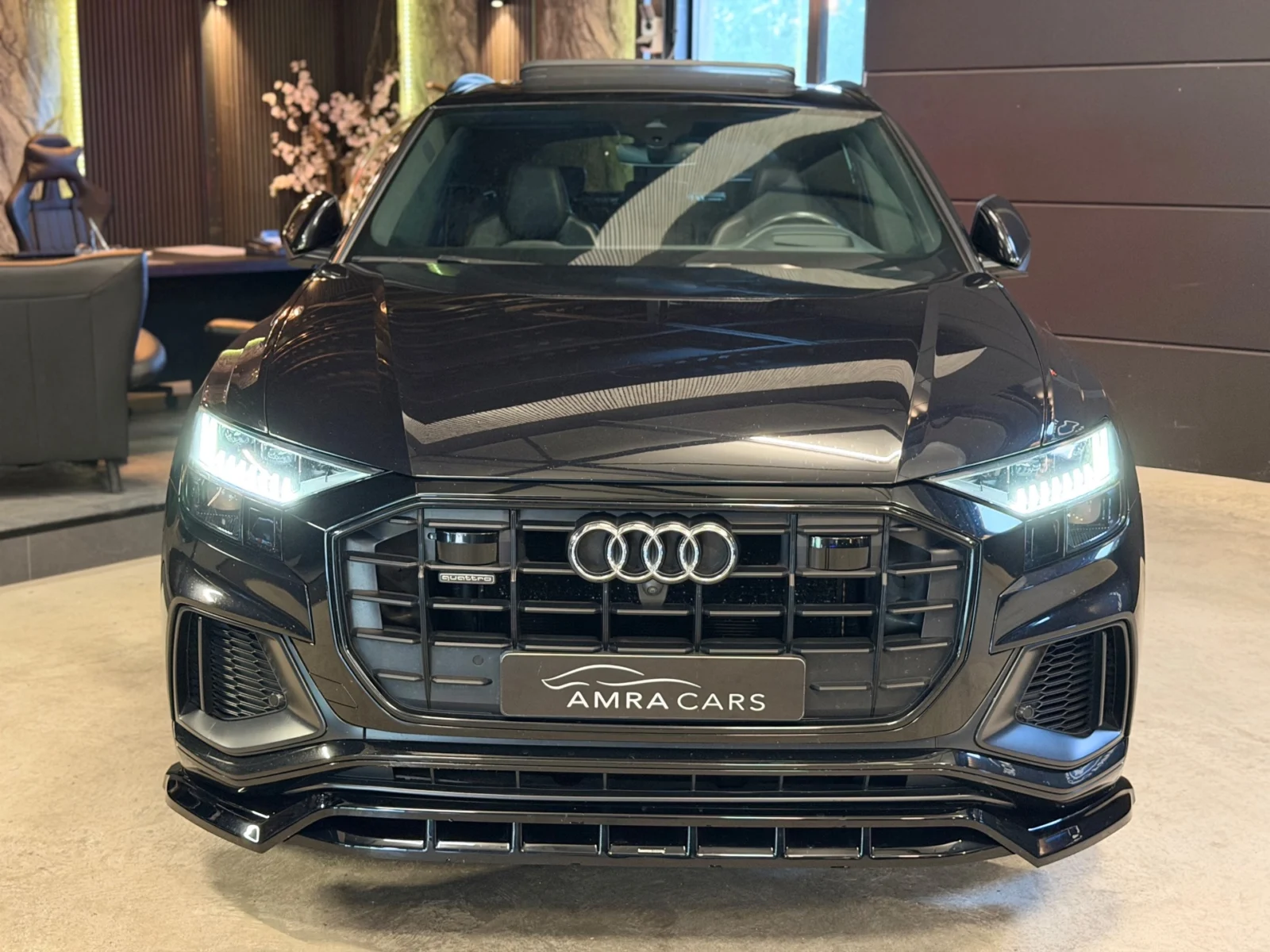 Audi-Q8