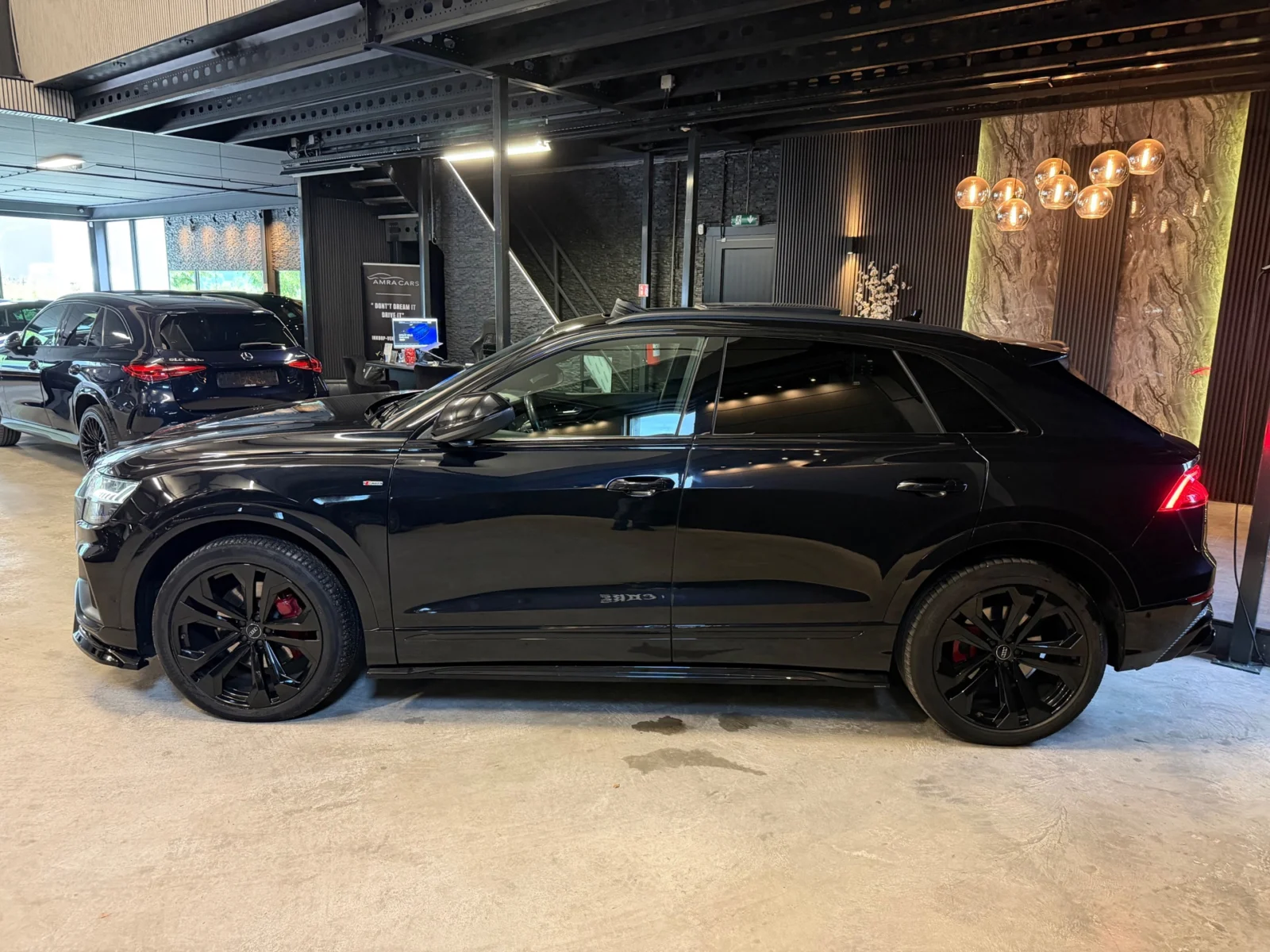 Audi-Q8