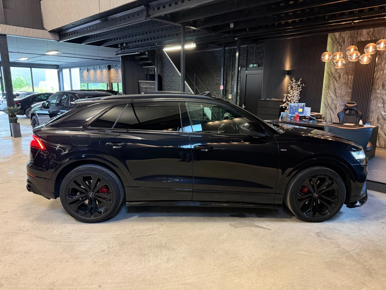Audi-Q8
