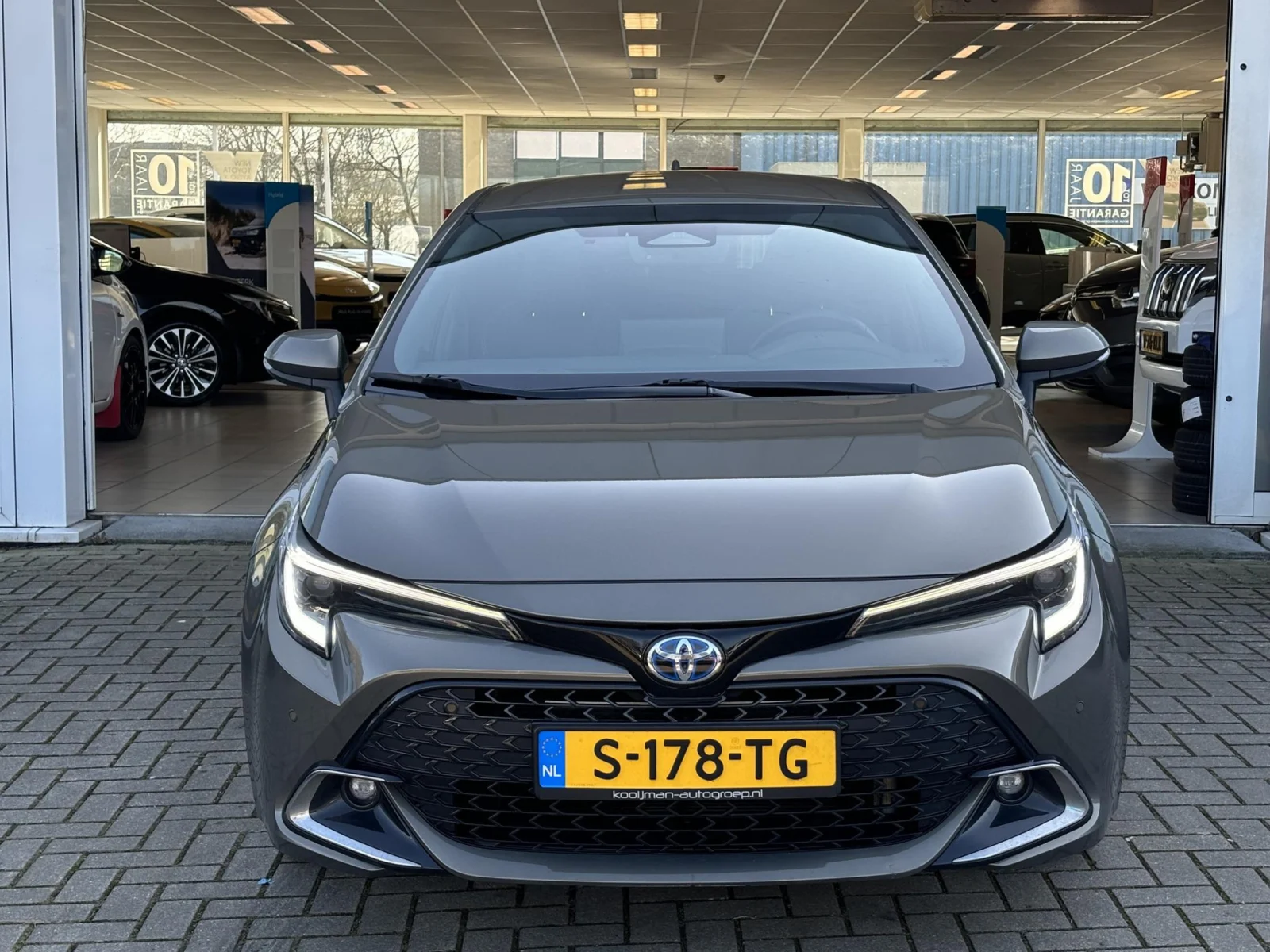 Toyota-Corolla