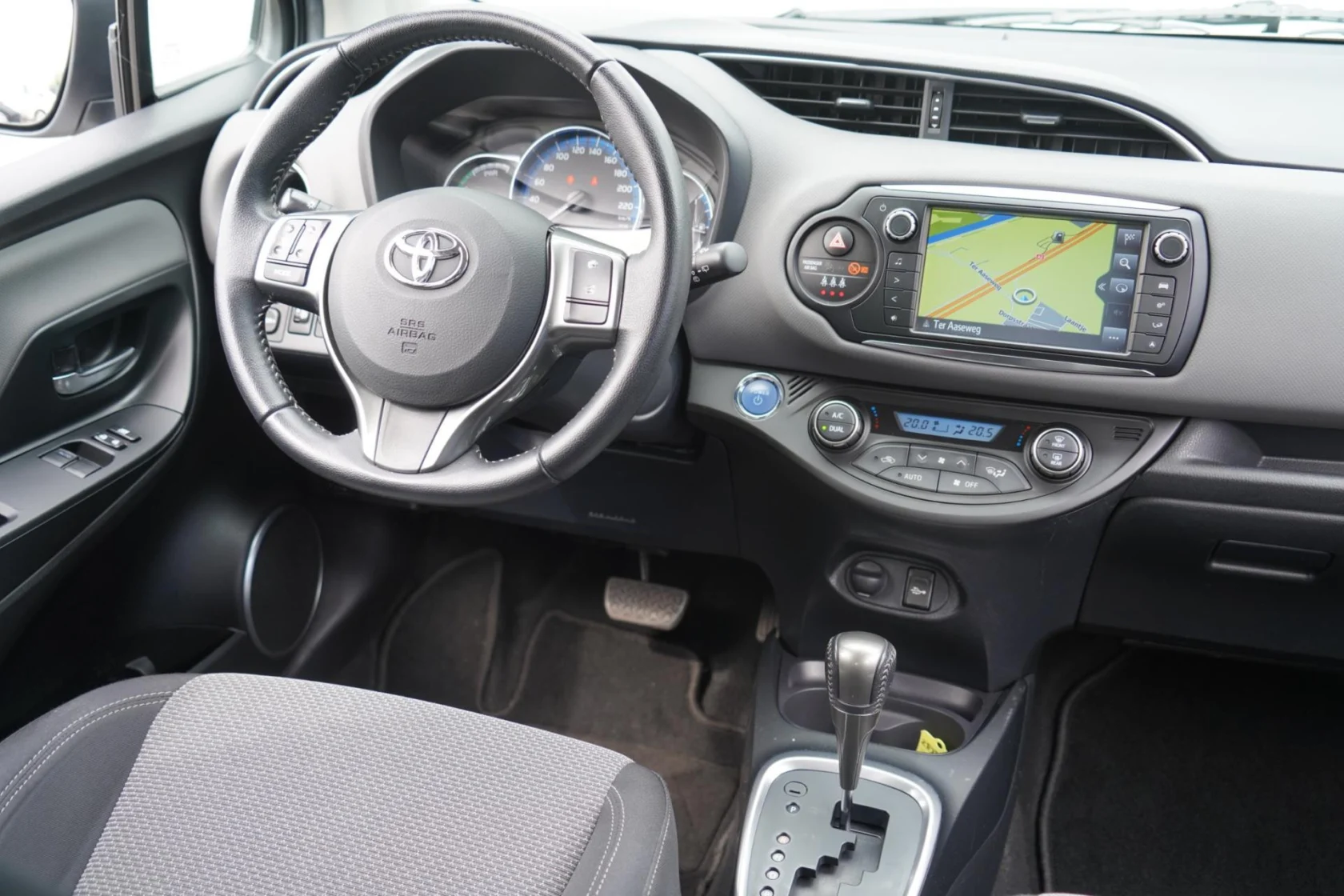 Toyota-Yaris