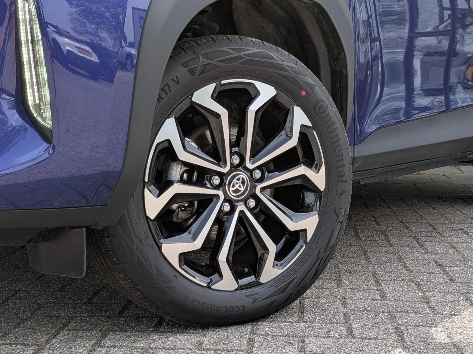 Toyota-Yaris Cross