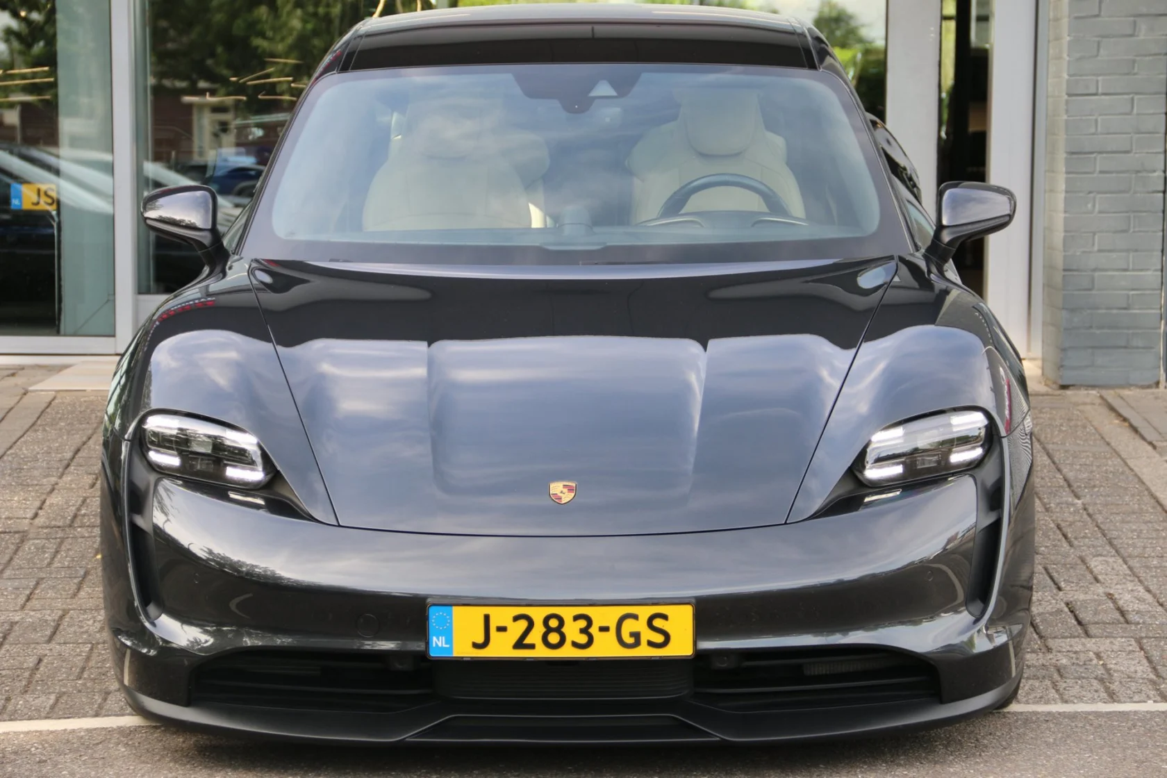 Porsche-Taycan