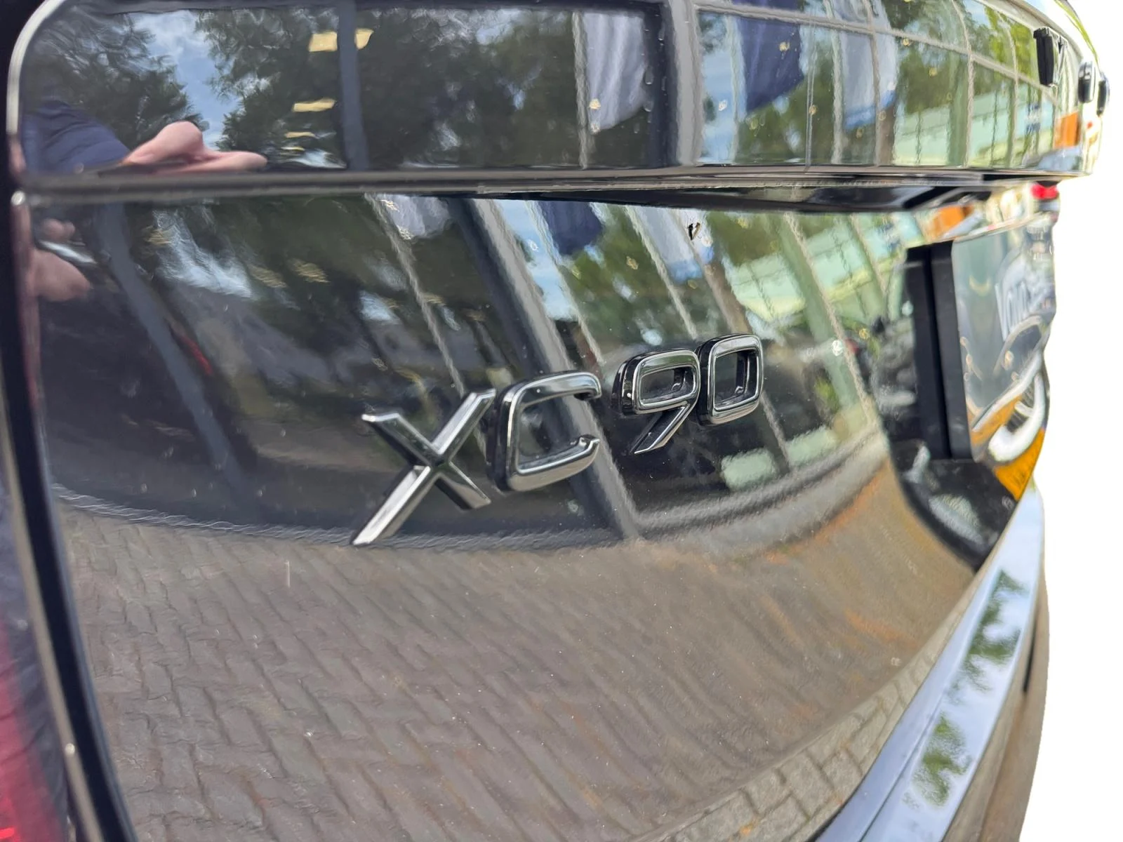 Volvo-XC90