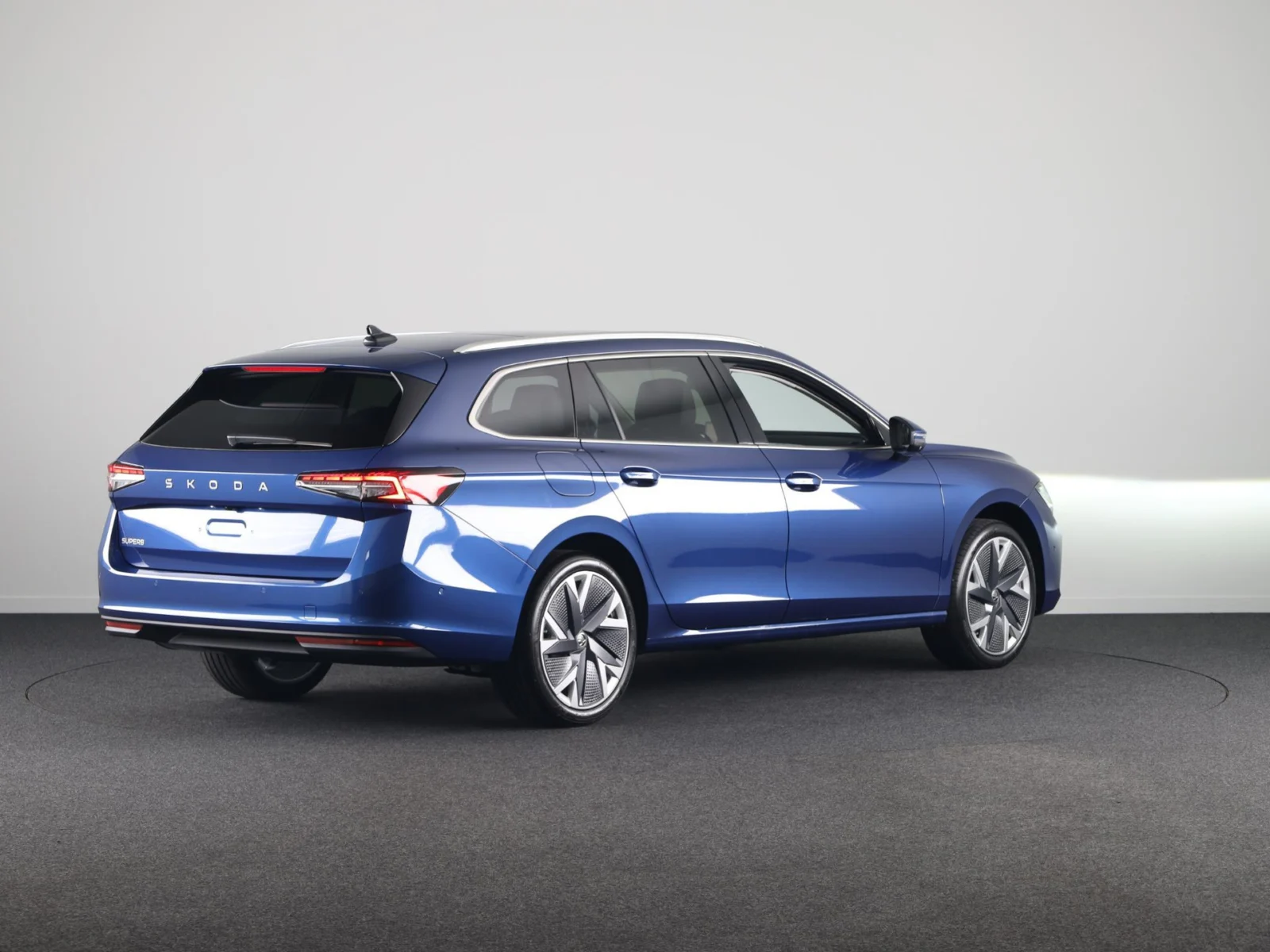 Skoda-Superb
