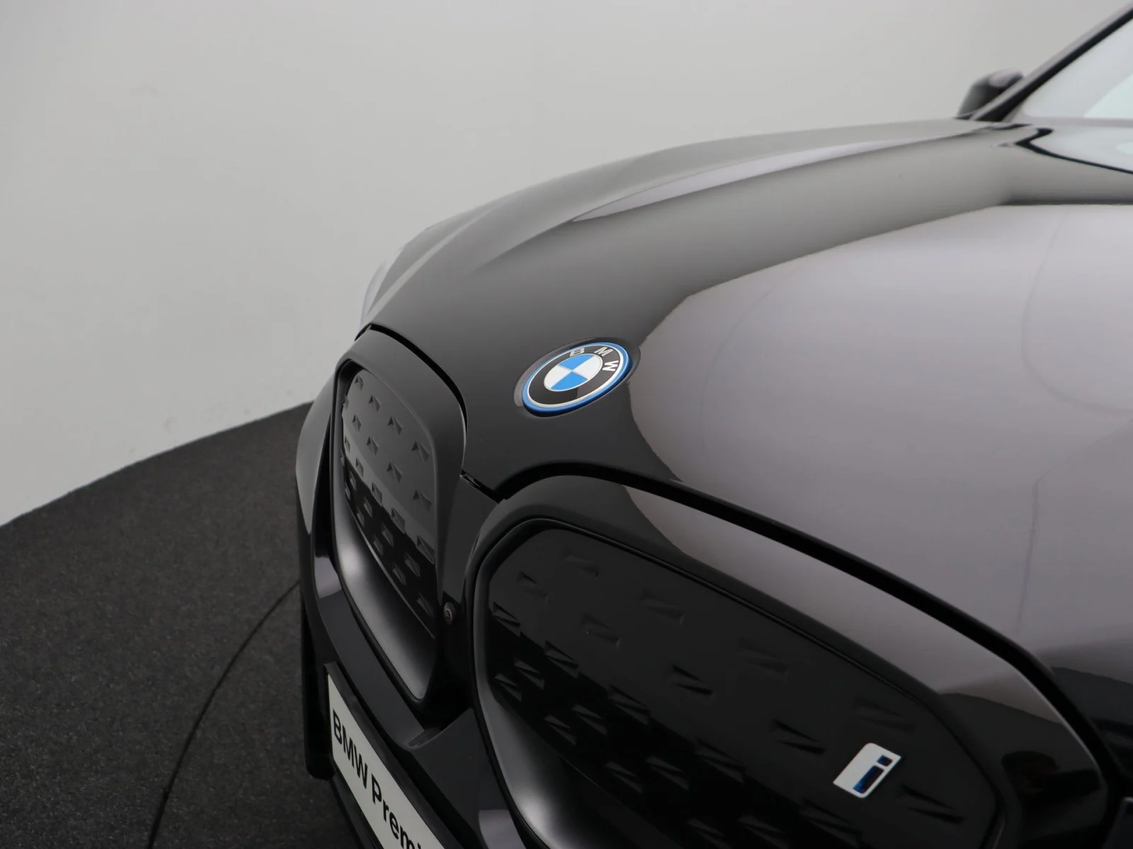 BMW-iX3