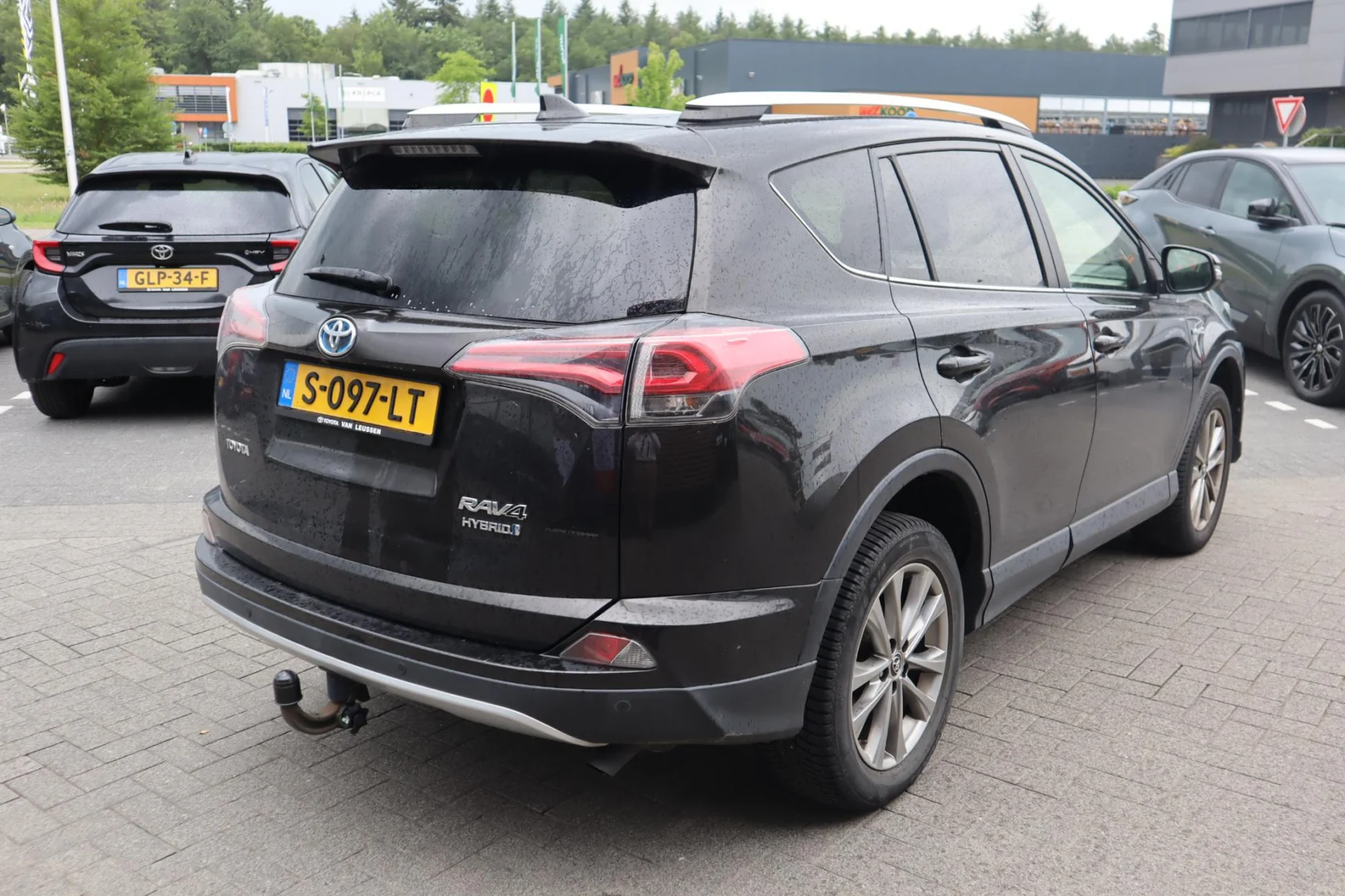 Toyota-RAV4