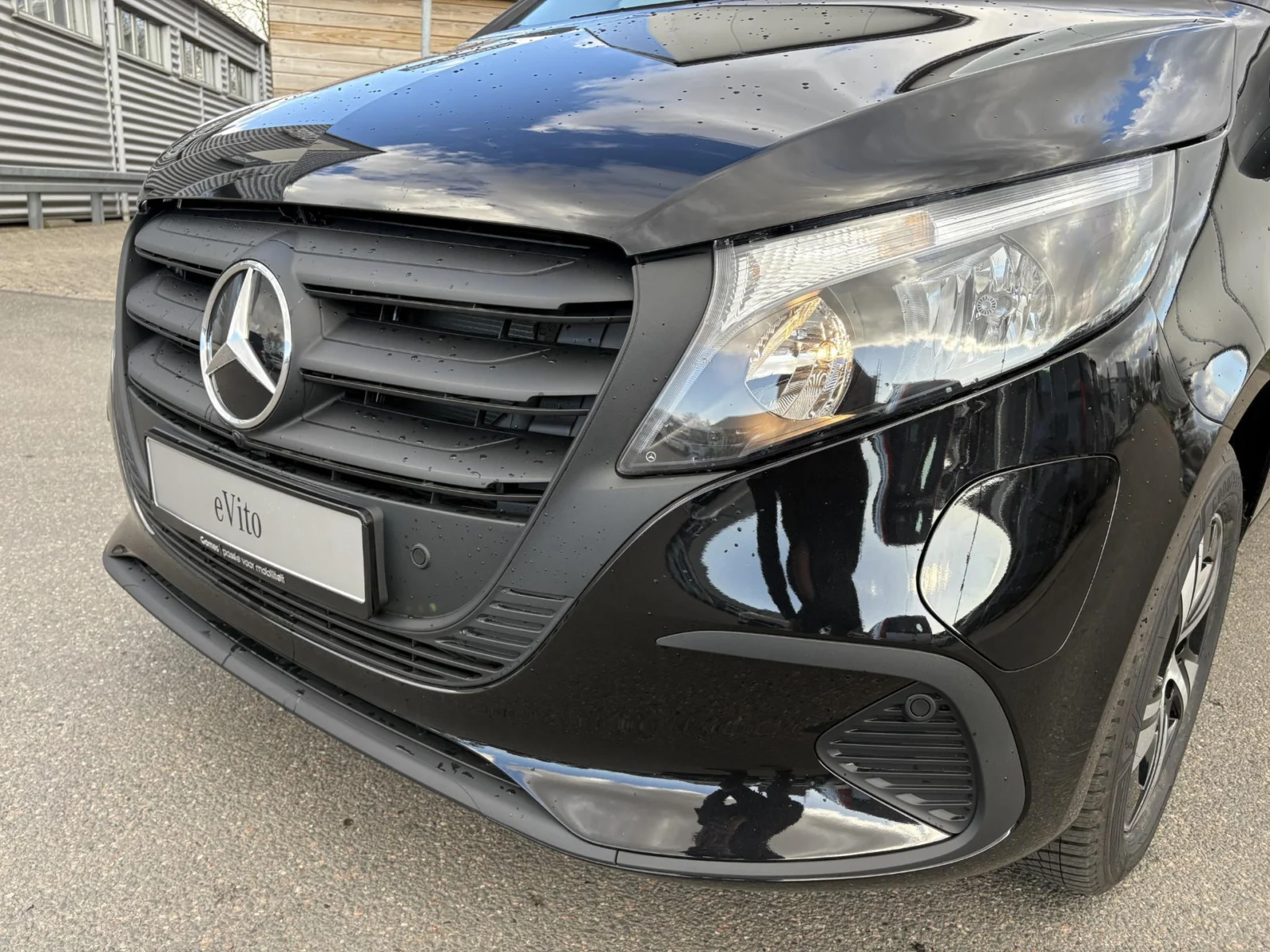 Mercedes-Benz-eVito