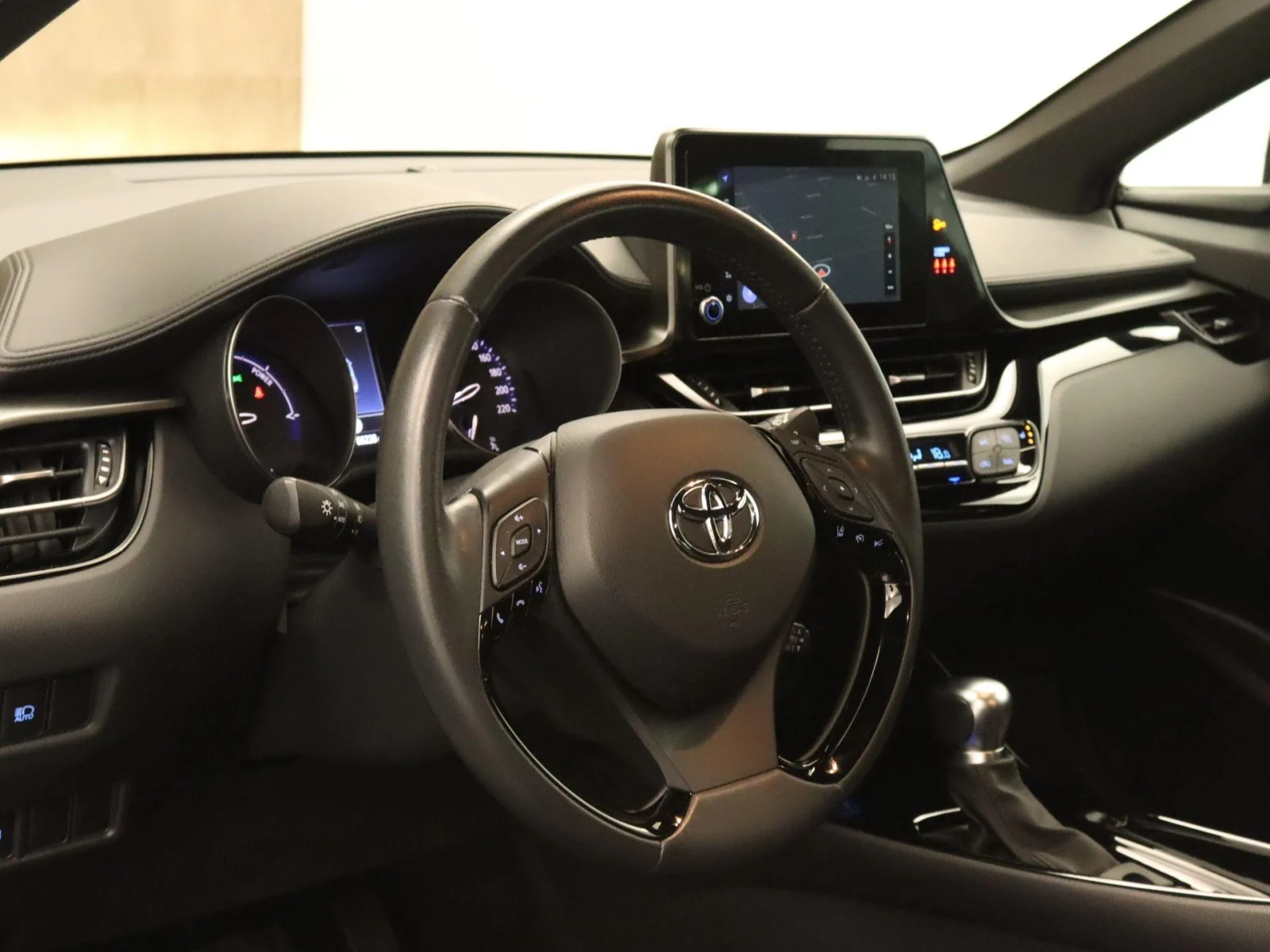 Toyota-C-HR