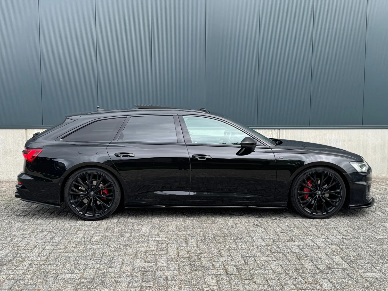 Audi-A6