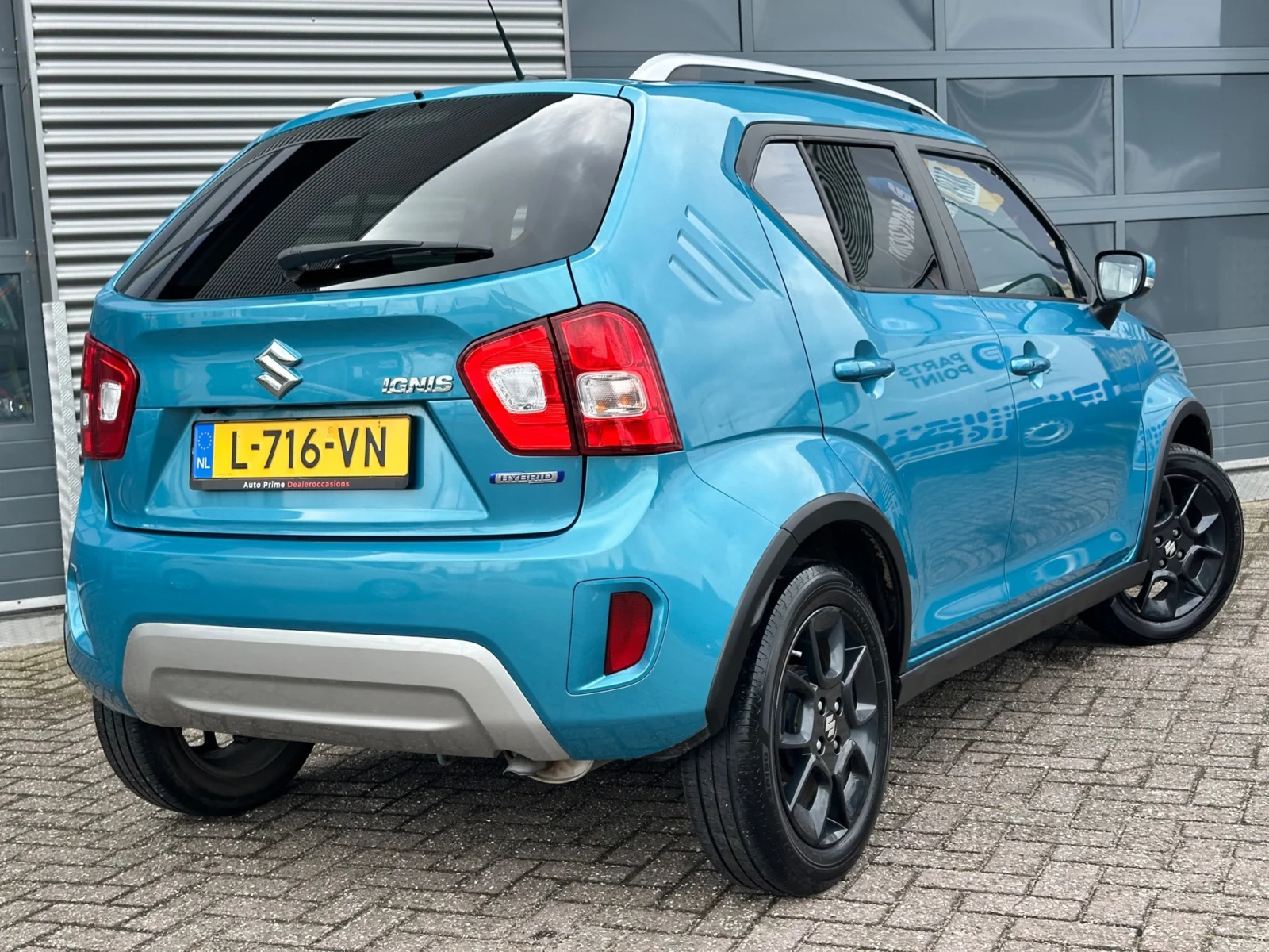 Suzuki-Ignis
