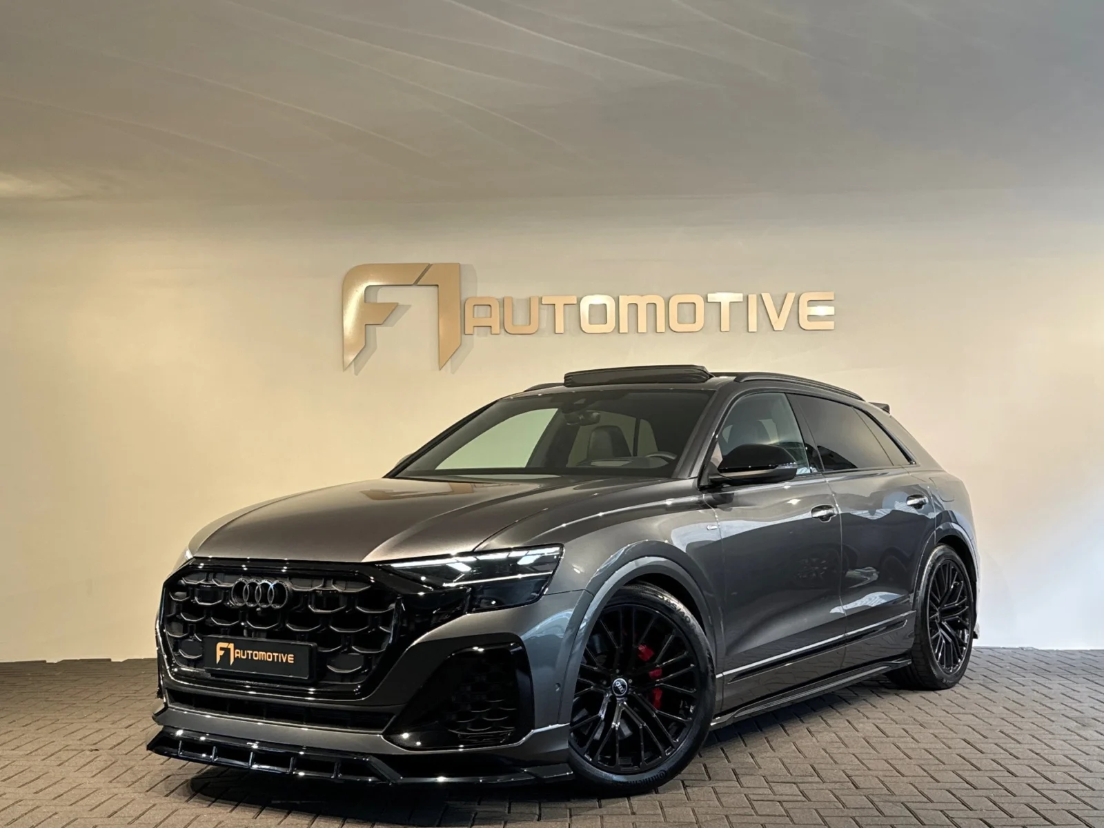 Audi-Q8