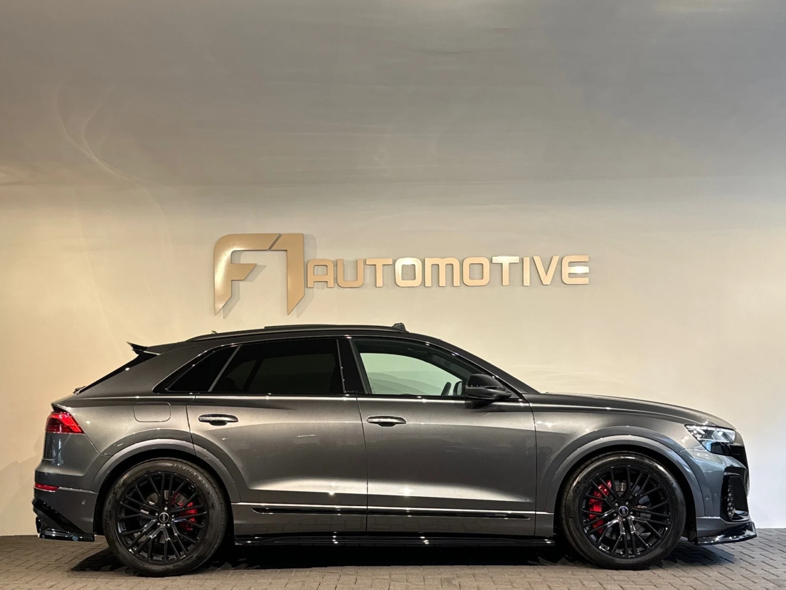 Audi-Q8