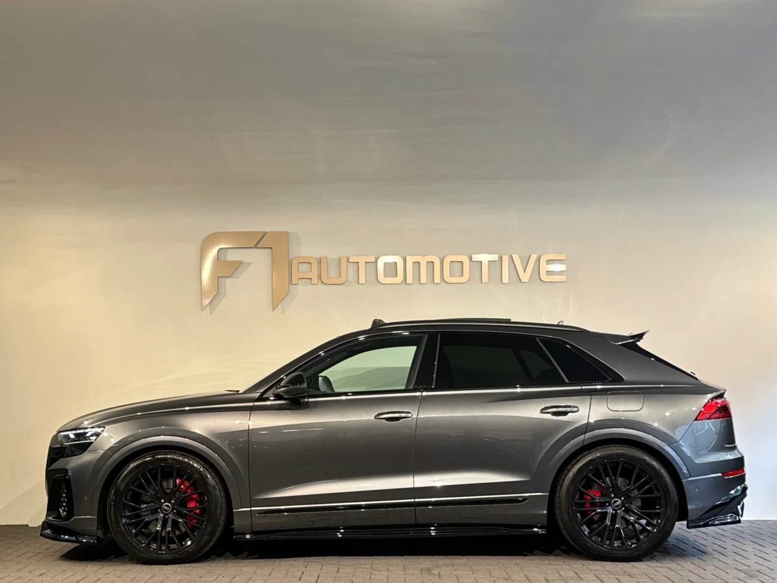 Audi-Q8