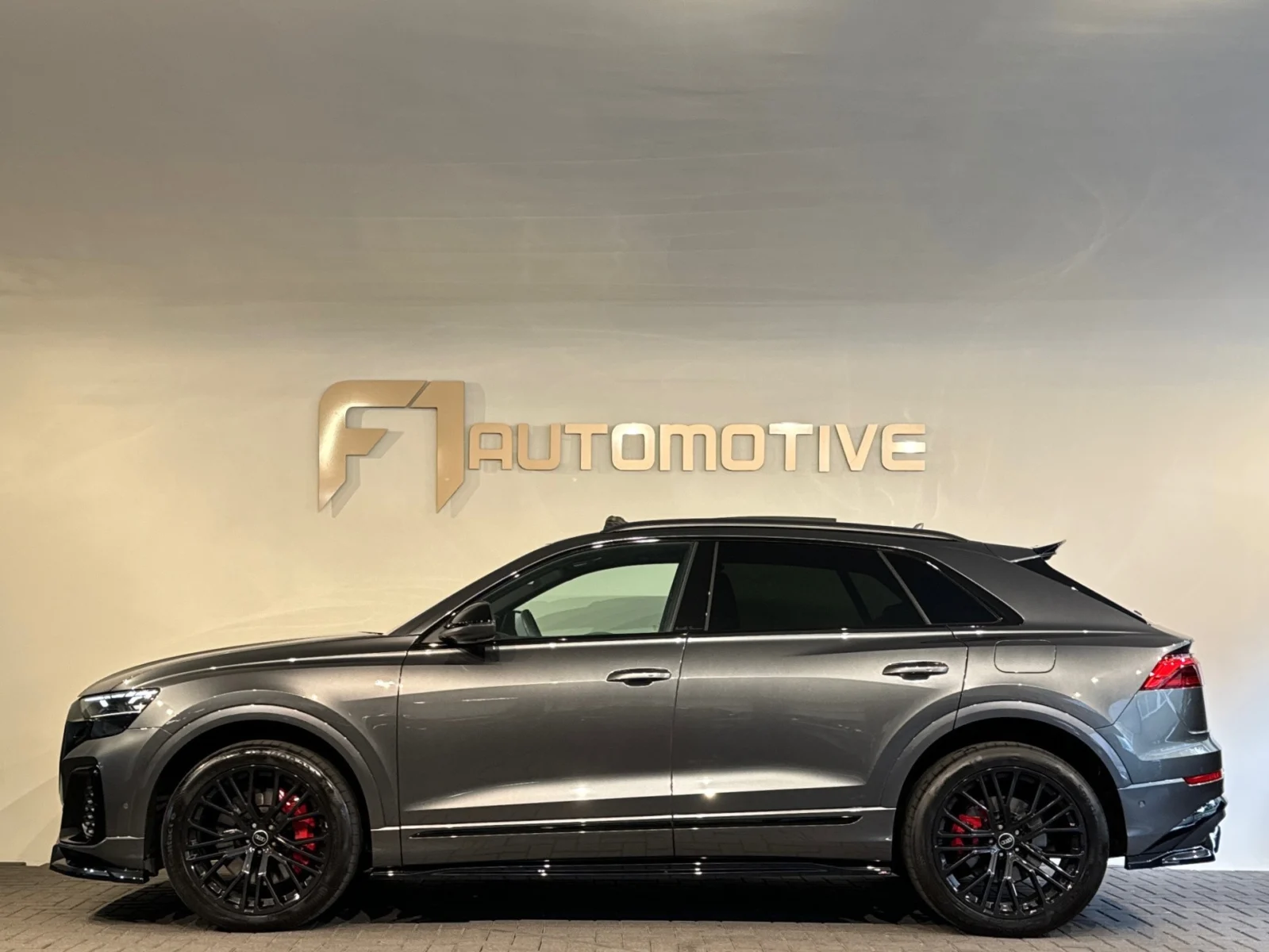 Audi-Q8
