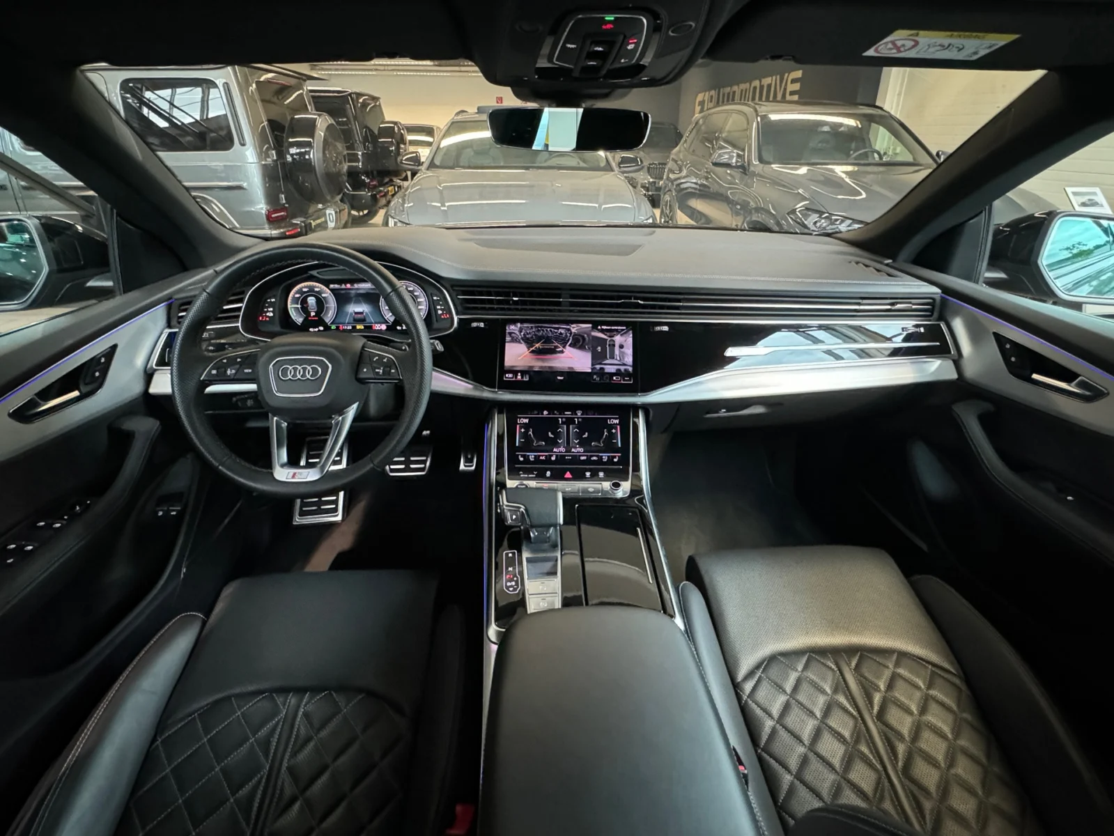 Audi-Q8