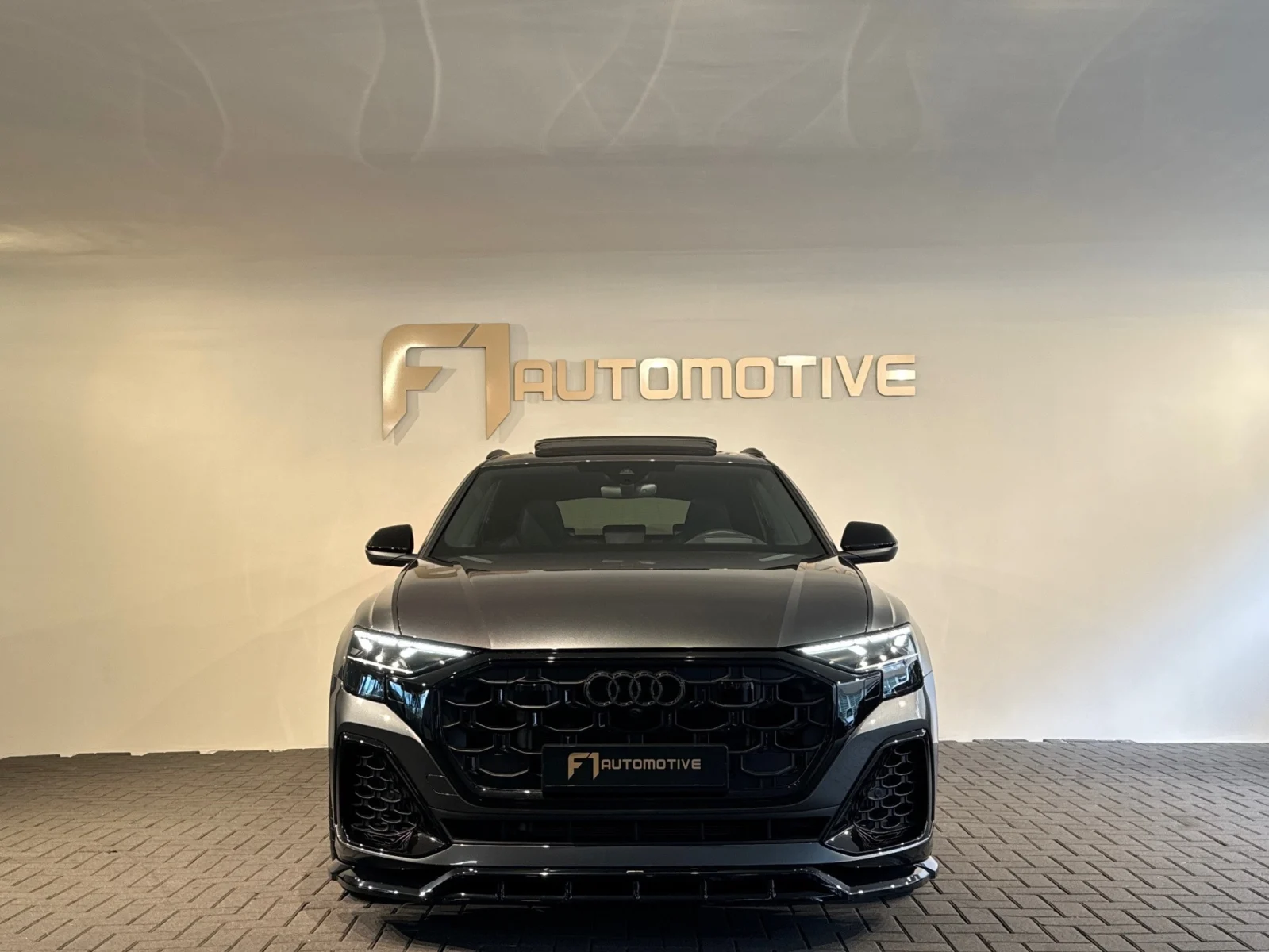 Audi-Q8
