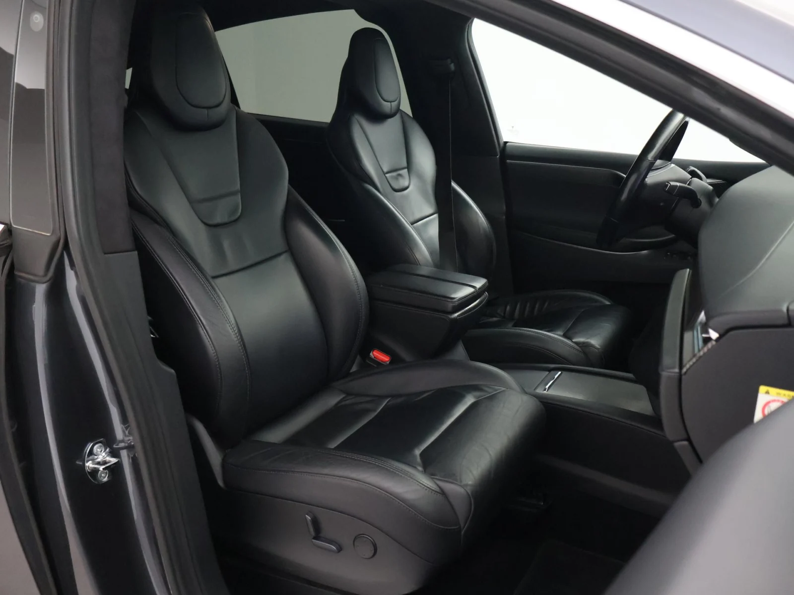 Tesla-Model X