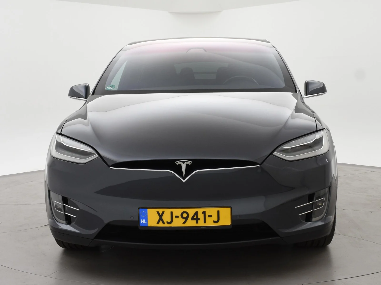 Tesla-Model X