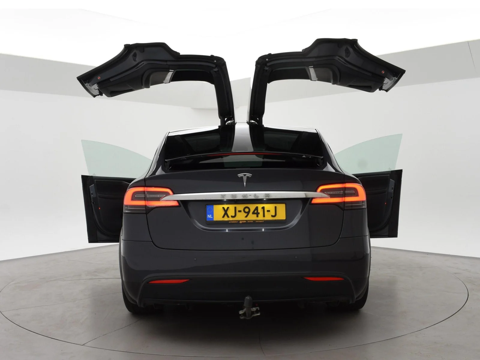 Tesla-Model X