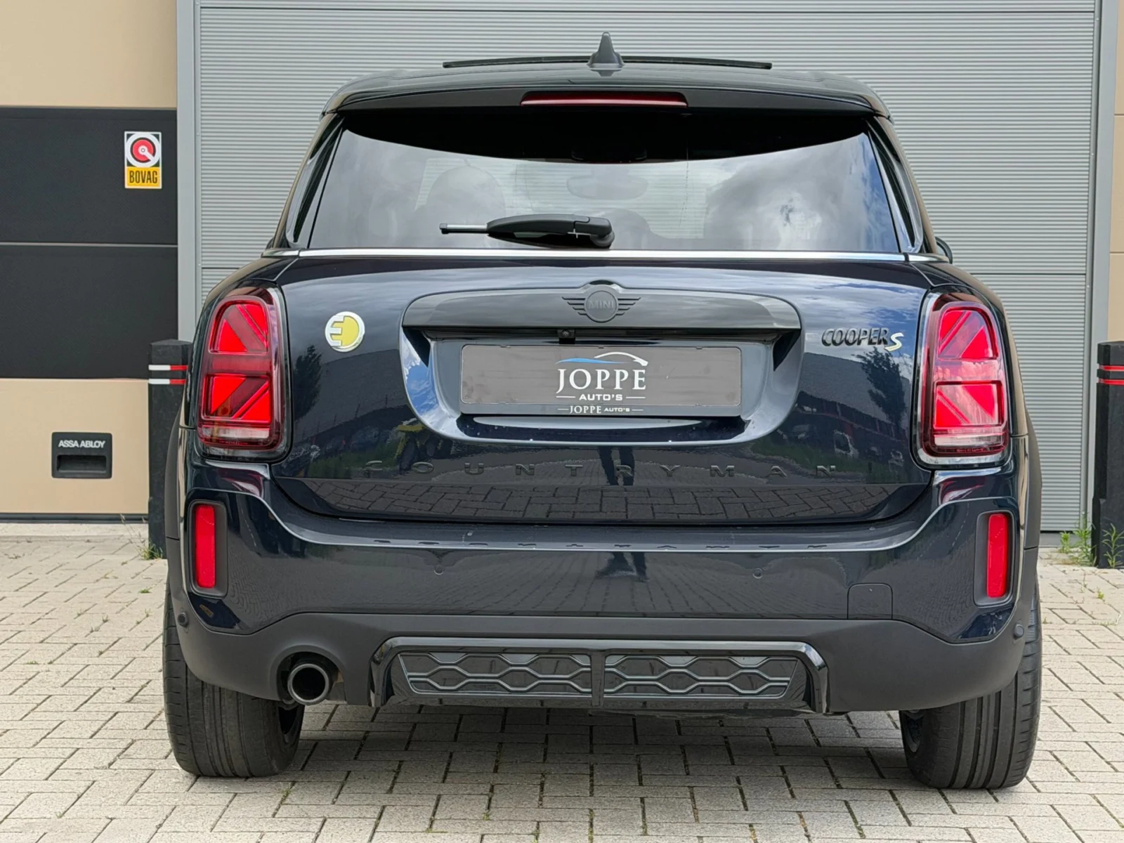 MINI-Countryman
