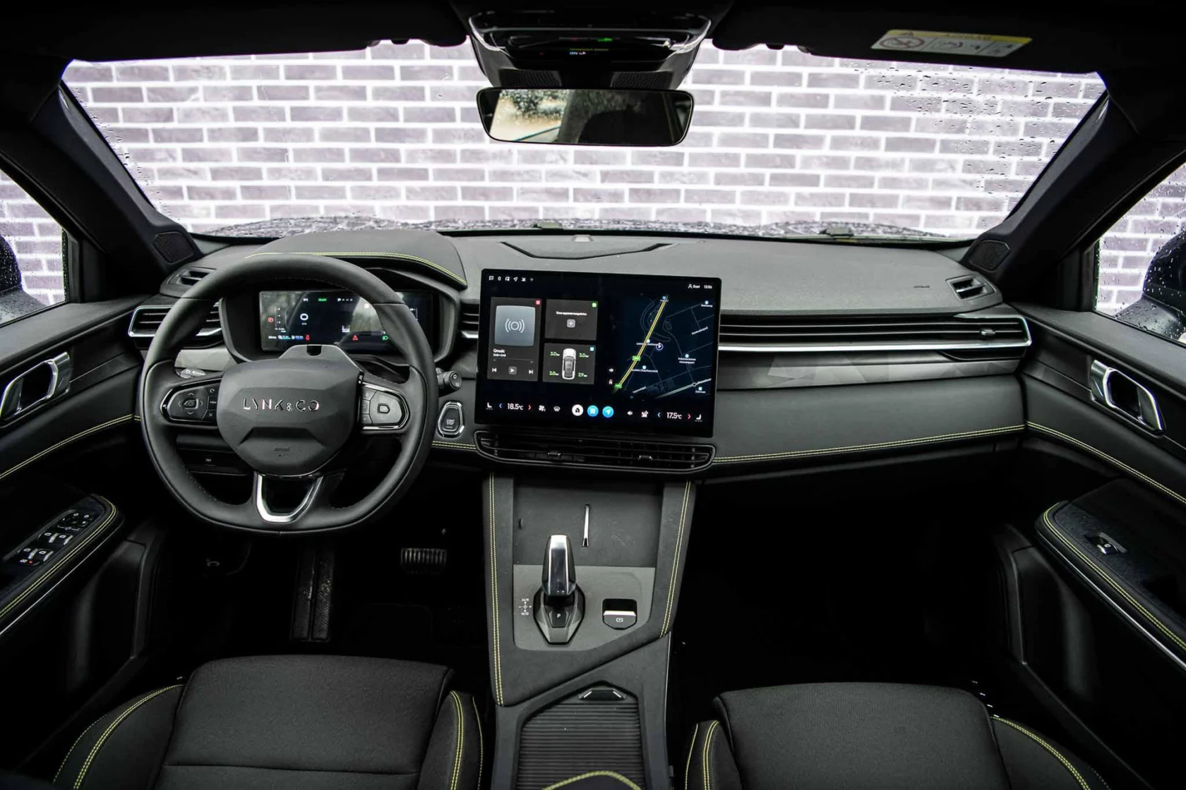 Lynk & Co-01