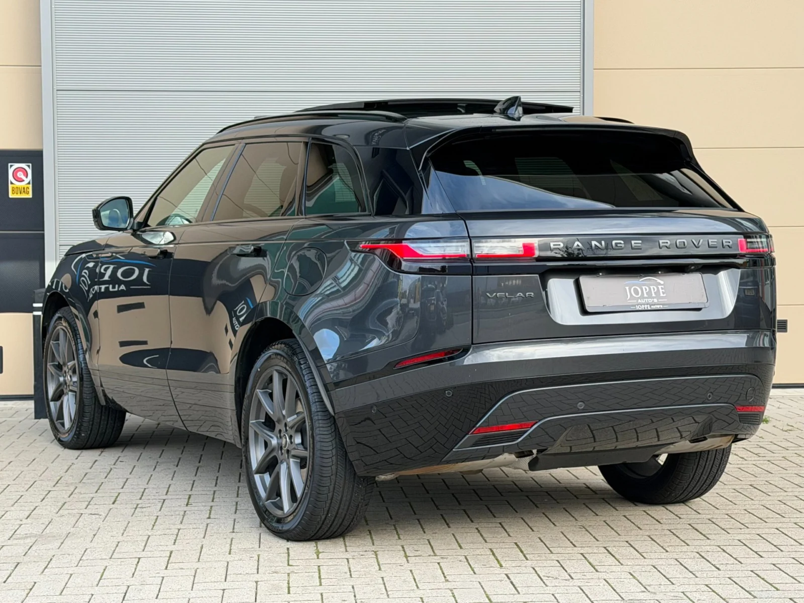 Land Rover-Range Rover Velar