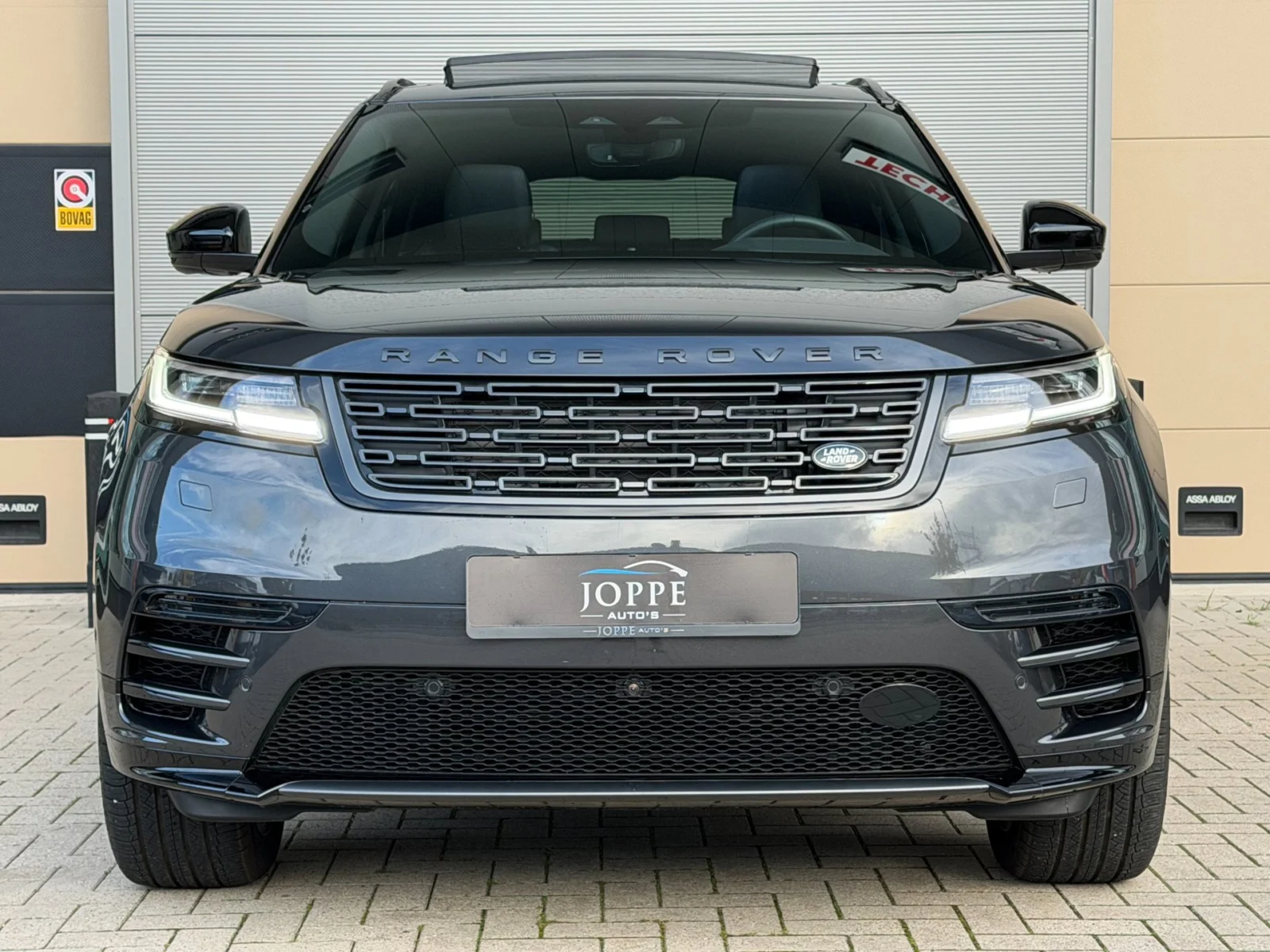 Land Rover-Range Rover Velar