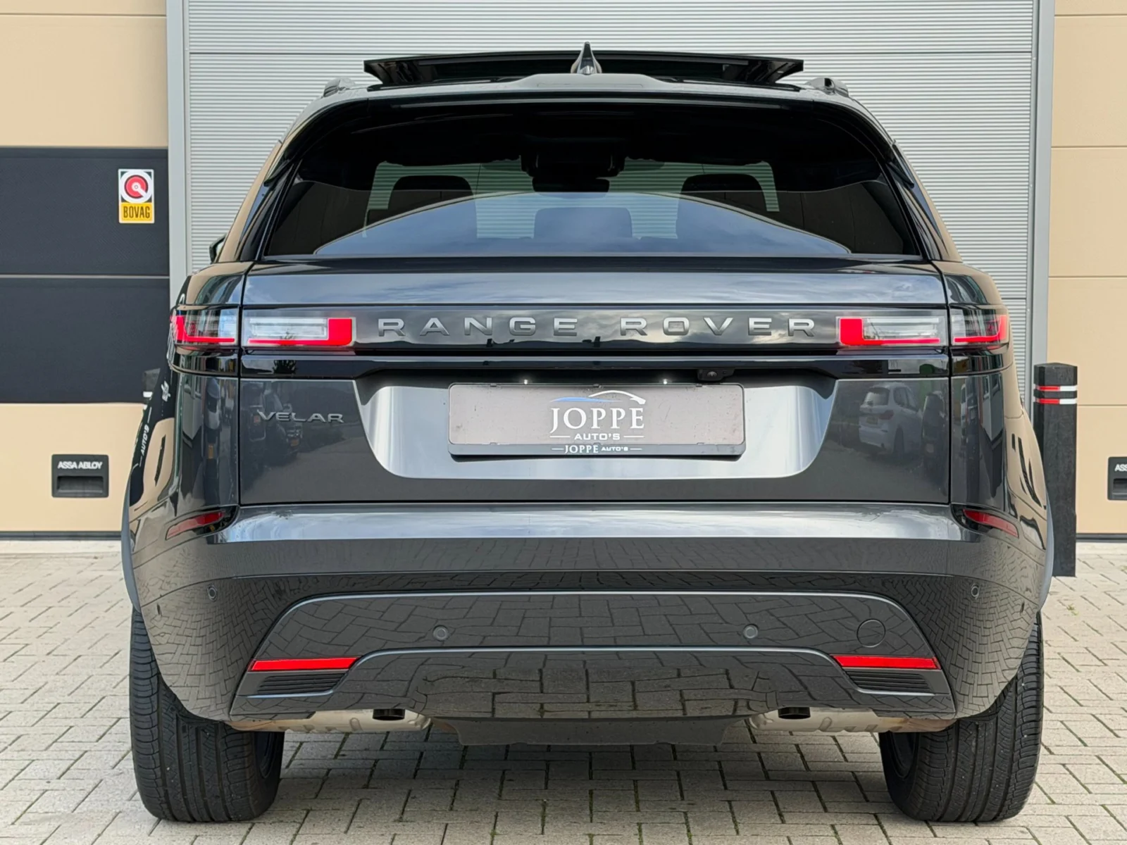 Land Rover-Range Rover Velar