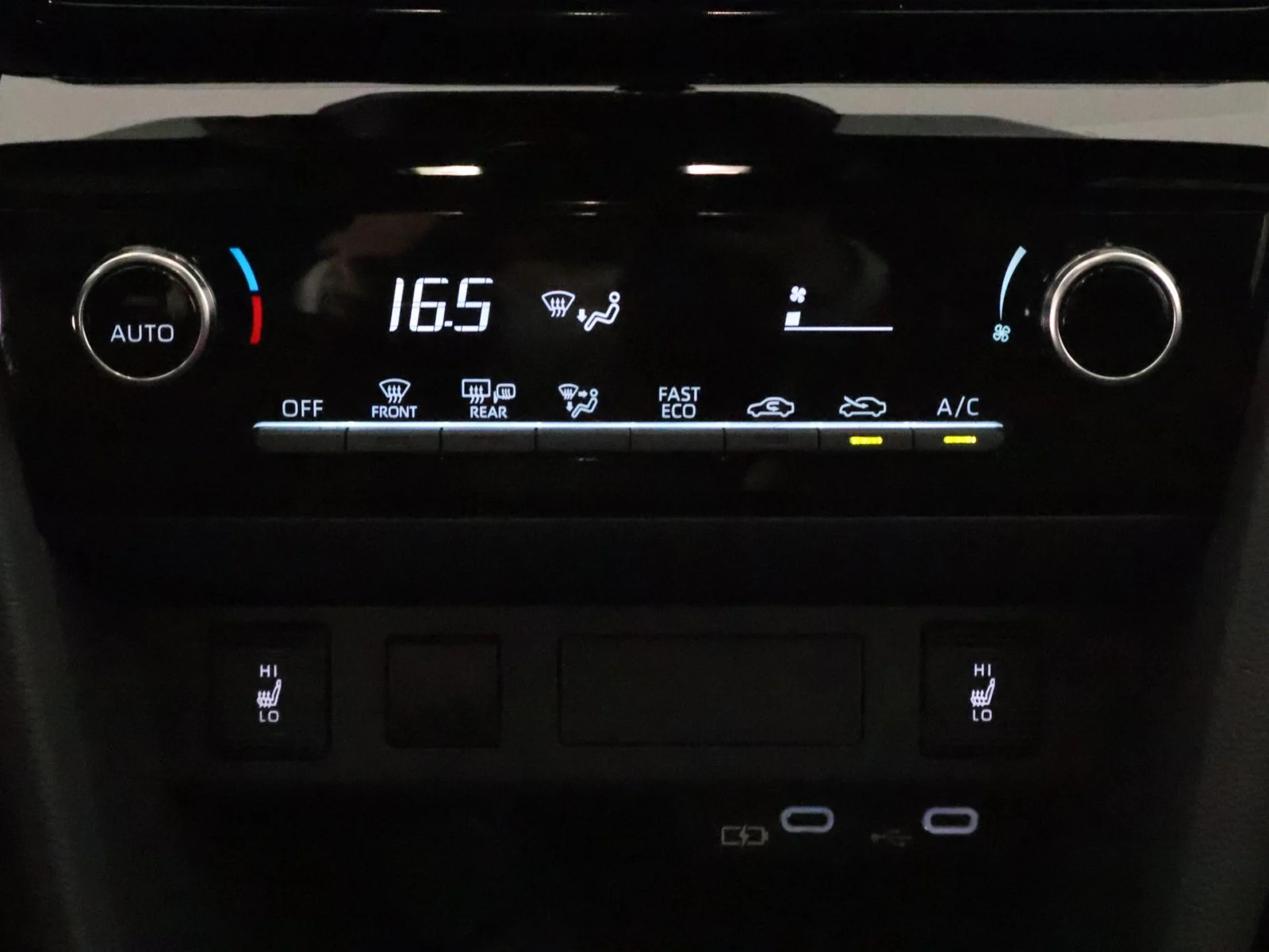 Toyota-Yaris Cross