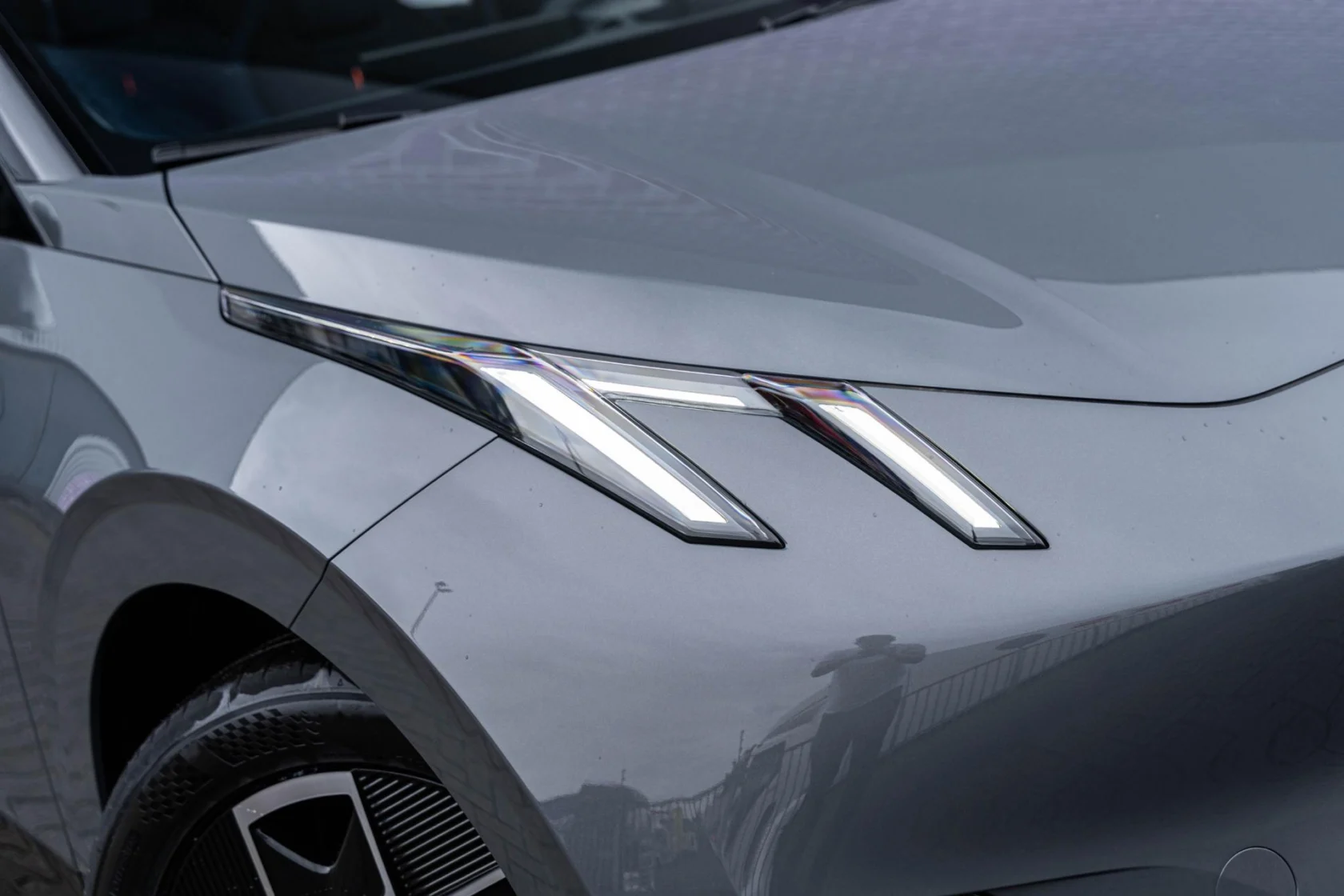 Lynk & Co-02