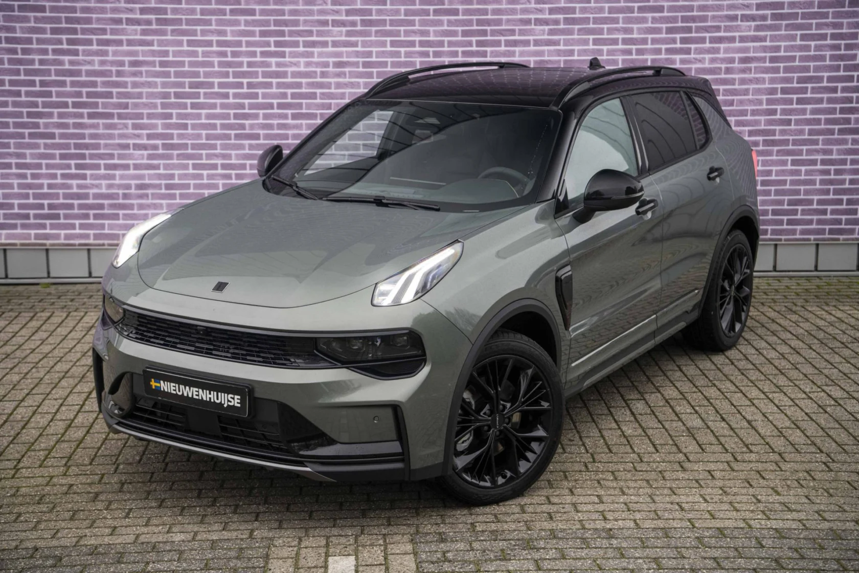 Lynk & Co-01