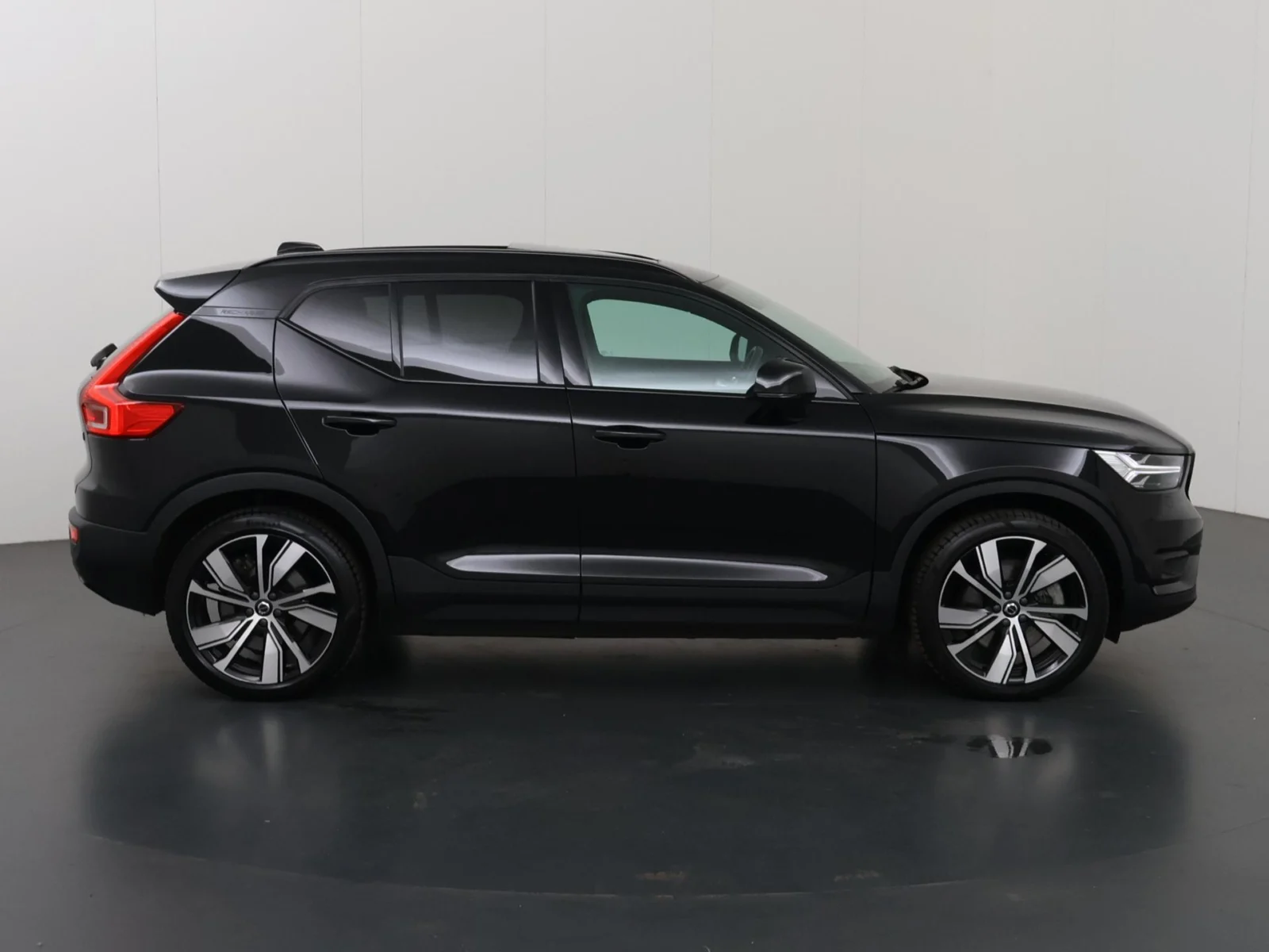 Volvo-XC40